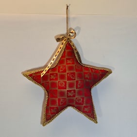 Hanging Plush Holiday Star