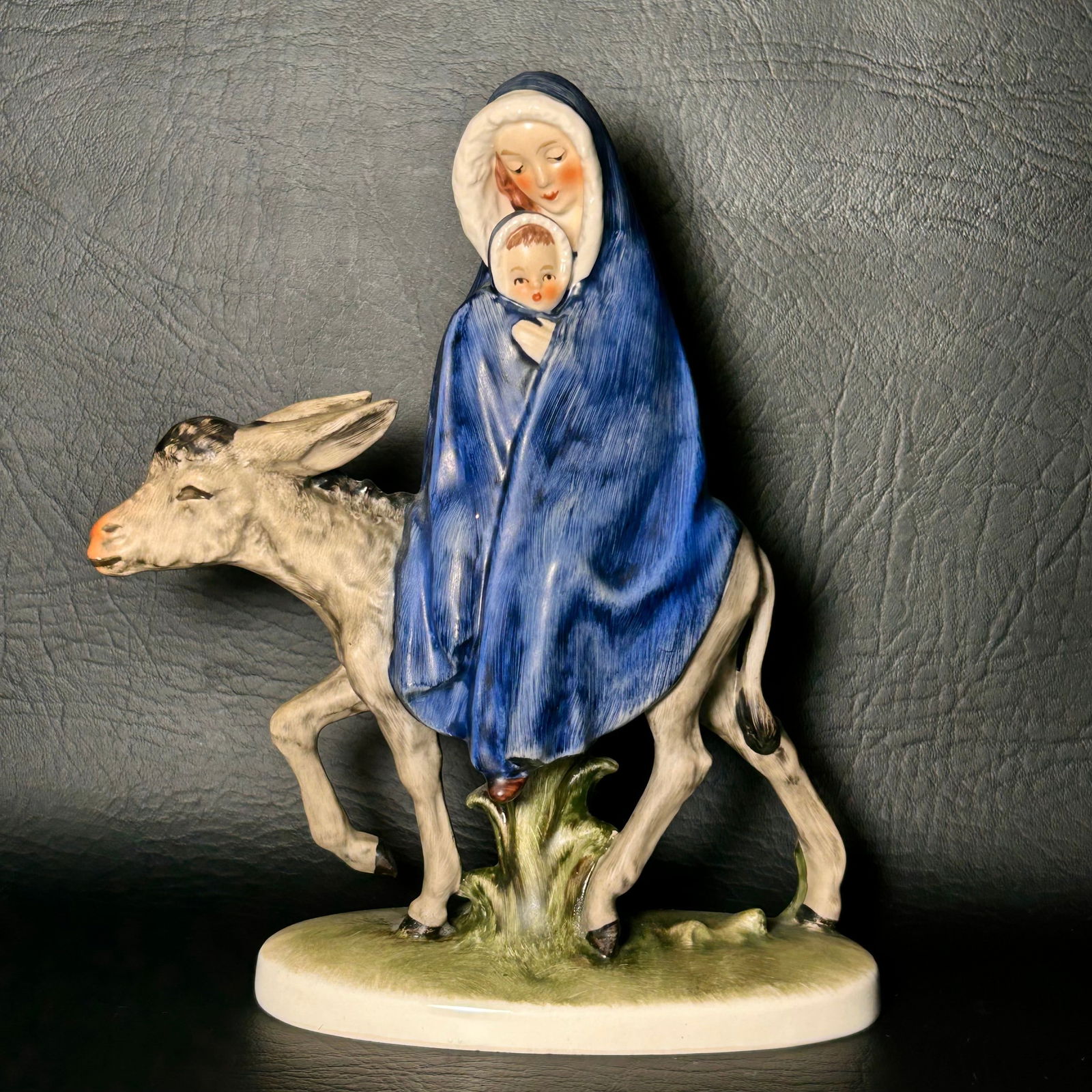 1959 GEOBEL "Flight to Egypt" Figurine, Mary and Jesus, MADE IN WESTERN GERMANY: W6.5in H7.5in D2.5in