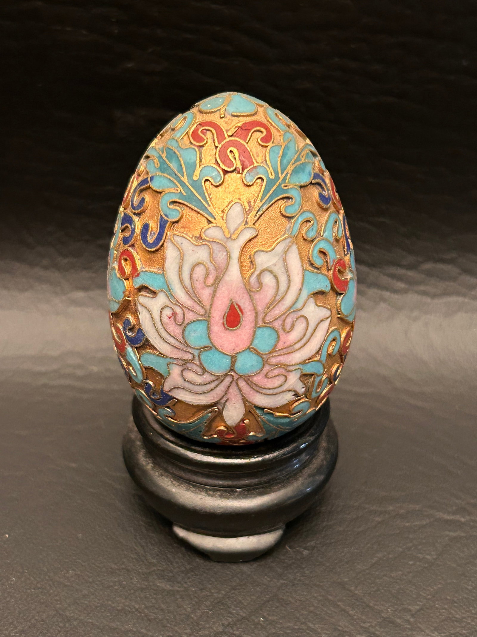 Beautiful Enamel Egg with Stand: W2in H3.25in