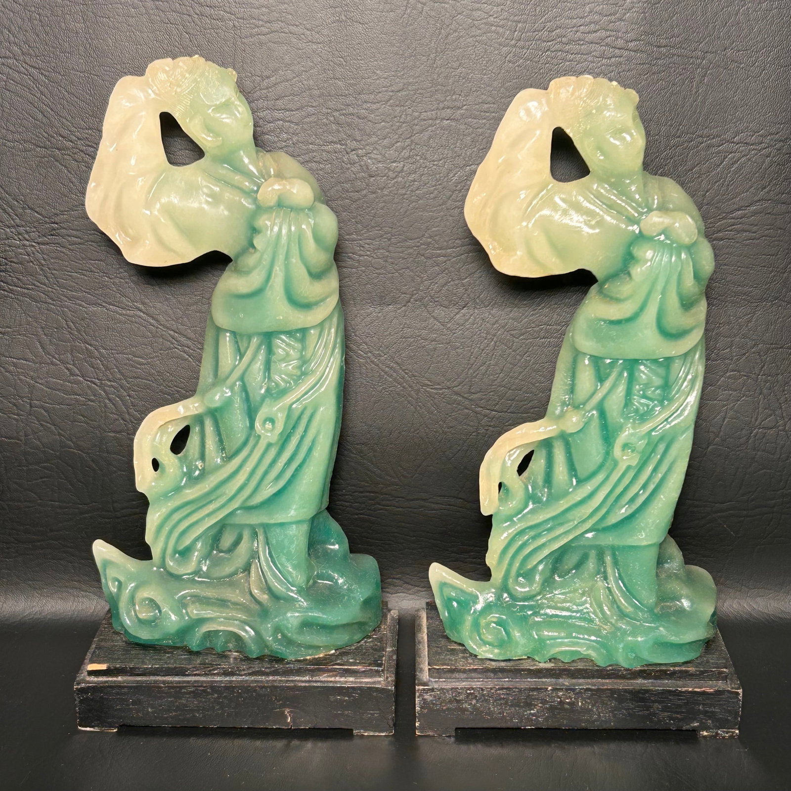 Vintage Handcarved Jadeite Style Novelty Guanyin Candle: 1: W5.5in H11.25in D3in