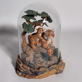 Franklin Mint Limited Edition Bengal Tiger Cost-Cast Porcelain Hand Painted "Save the Tigers"
