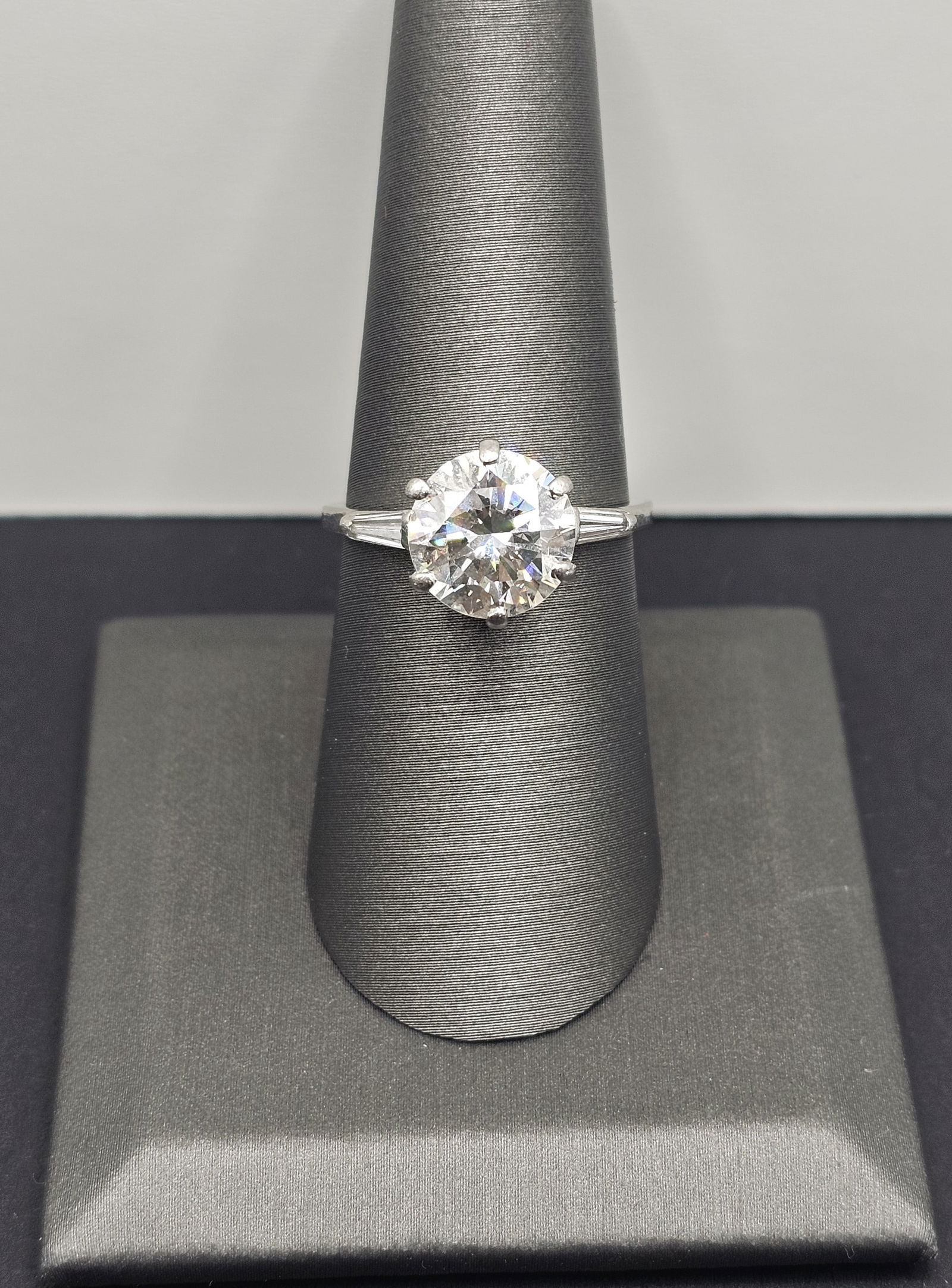 4 Carat Diamond Solitaire Platinum Ring (1 of 6)