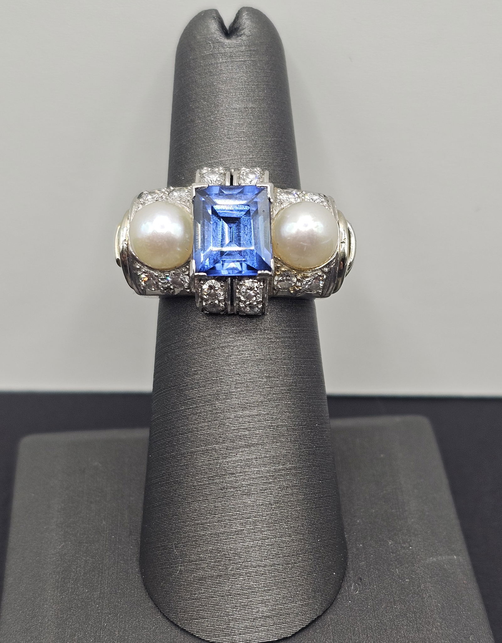 Diamond, Sapphire, and Pearl Platinum Ring (1 of 6)