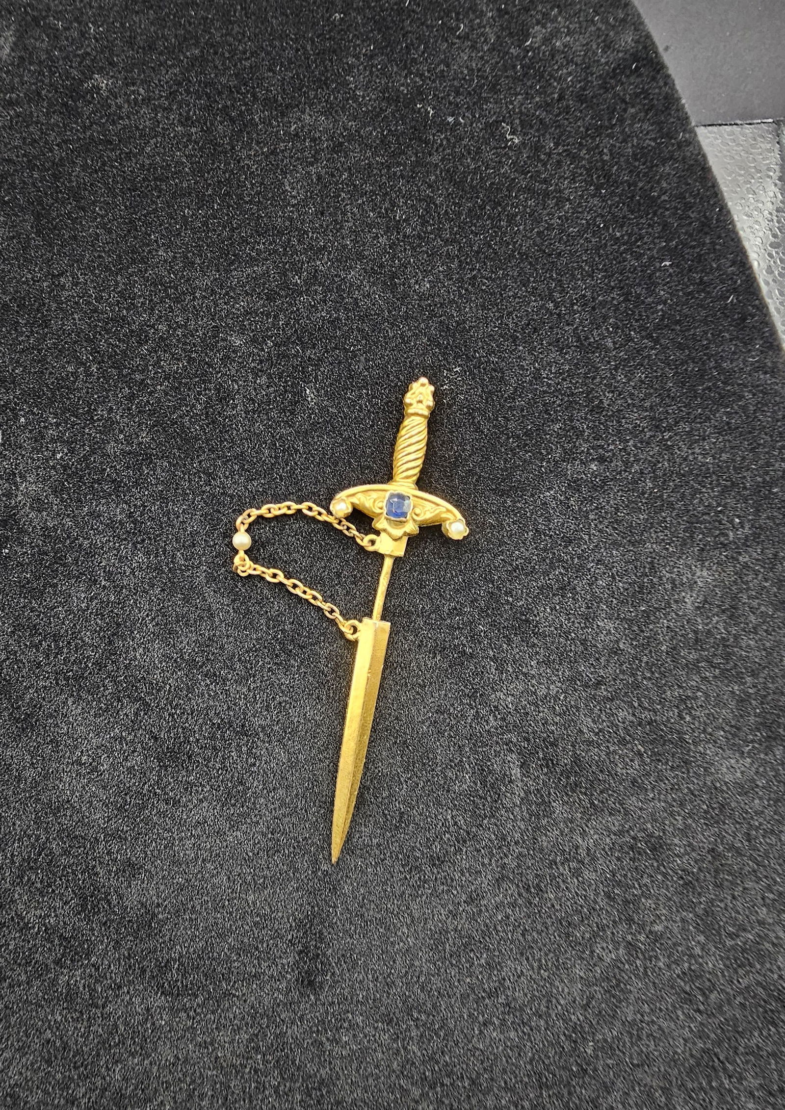 Sapphire Seed Pearl 18K Gold Sword Brooch with box (1 of 6)