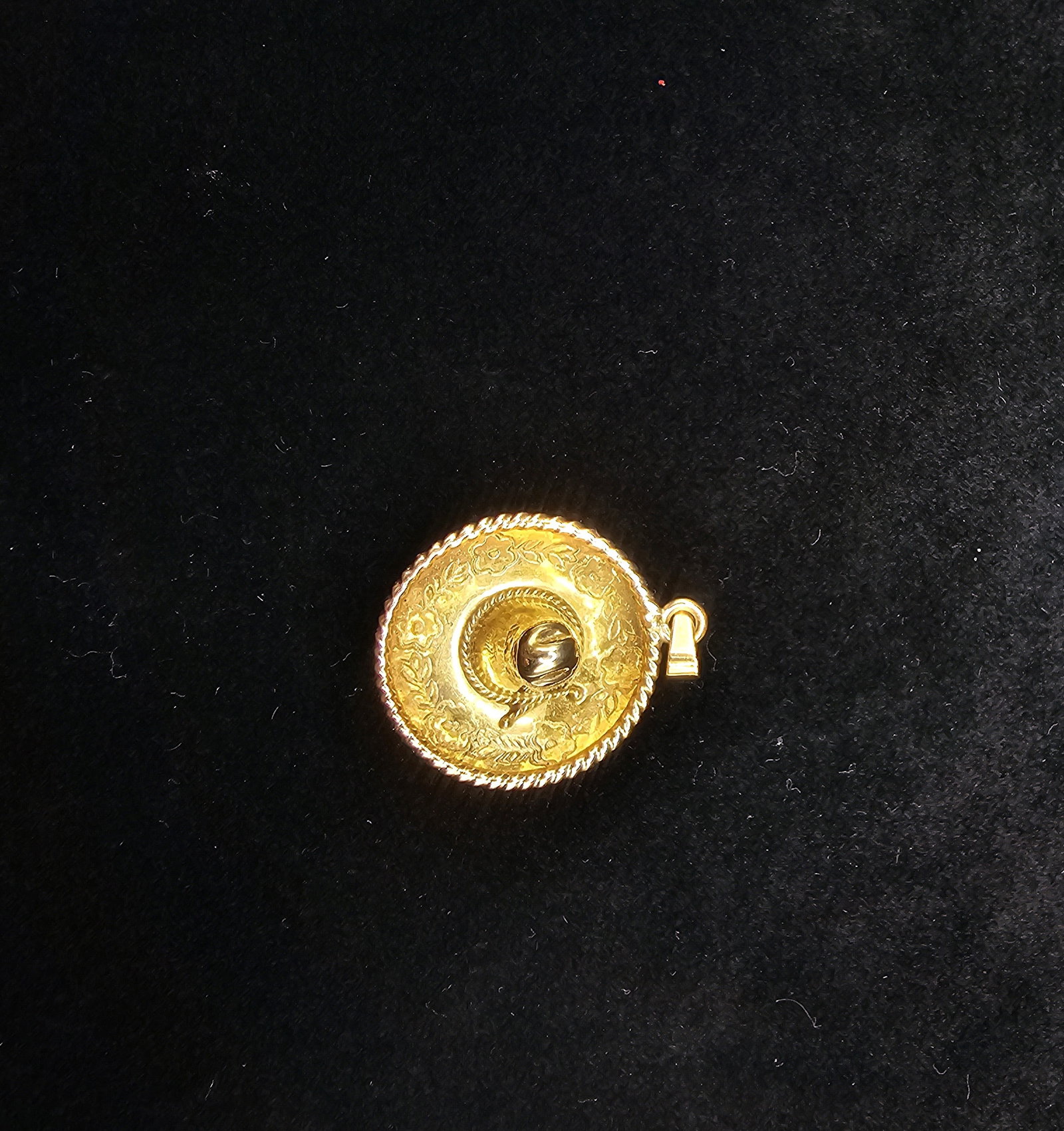 14K Sombrero Charm: 14K Sombrero Charm
