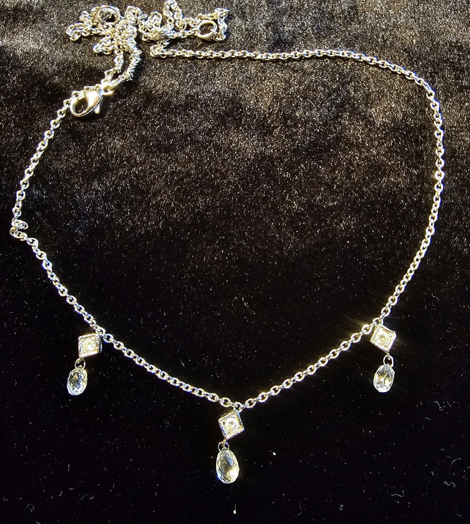 3 Petite Diamond Dangle Necklace: 3 Petite Diamond Dangle Necklace