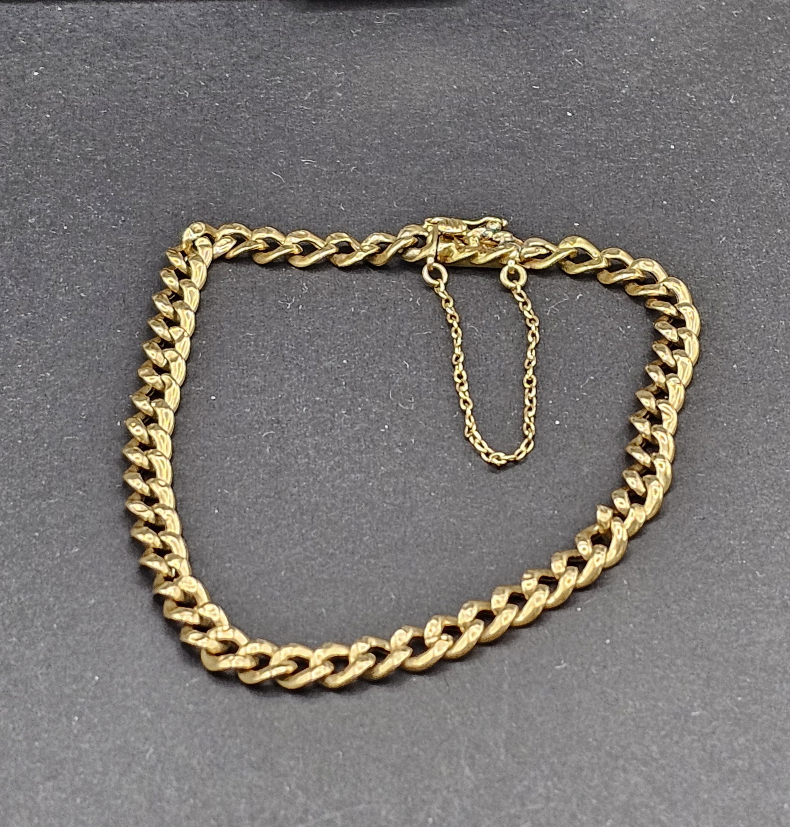765 Gold Bracelet from Sweden, 7.25" long (1 of 2)