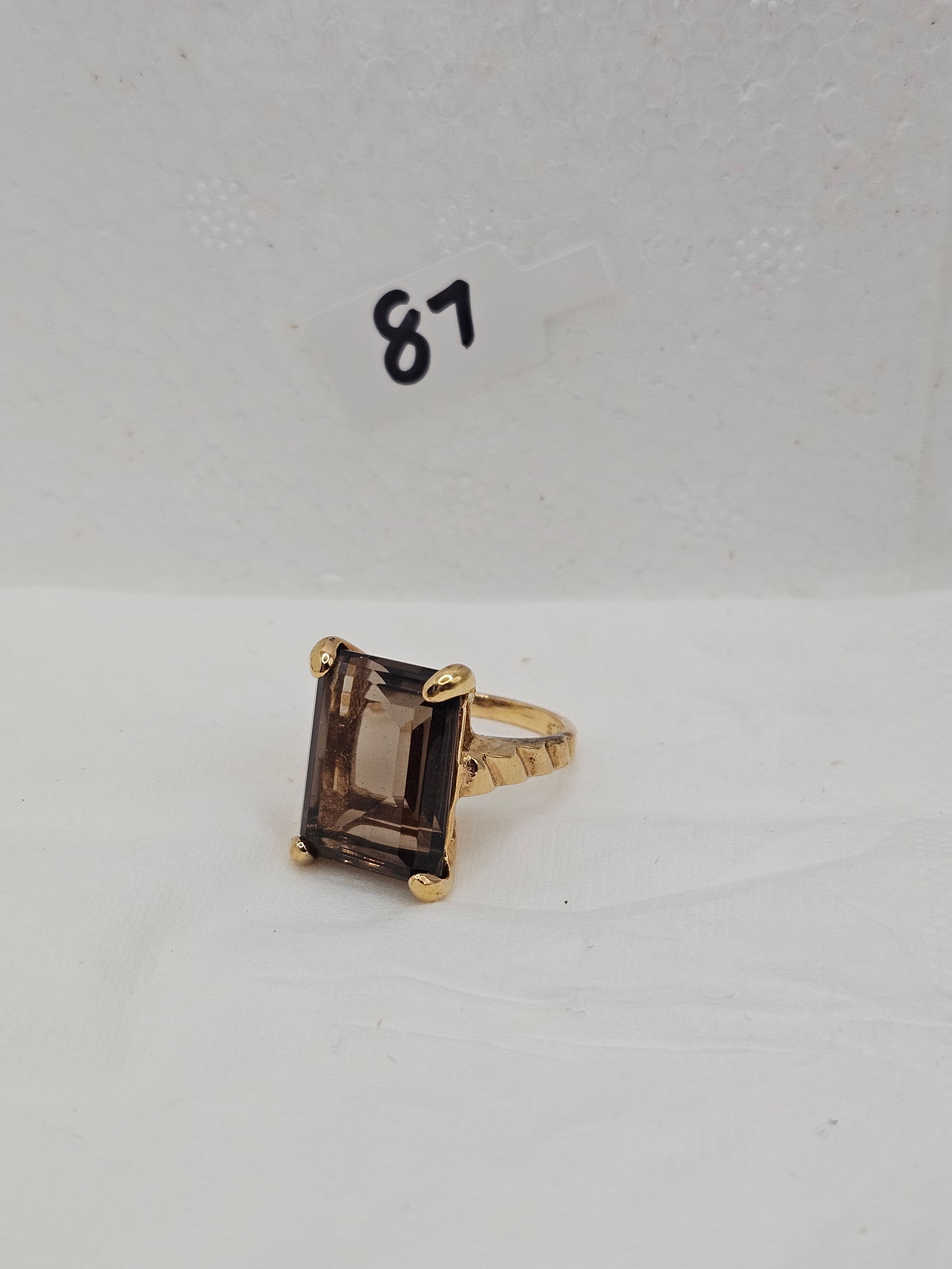 925 Gold Plated Ring With Natural Spinel Stone: 925 Gold Plated Ring With Natural Spinel Stone