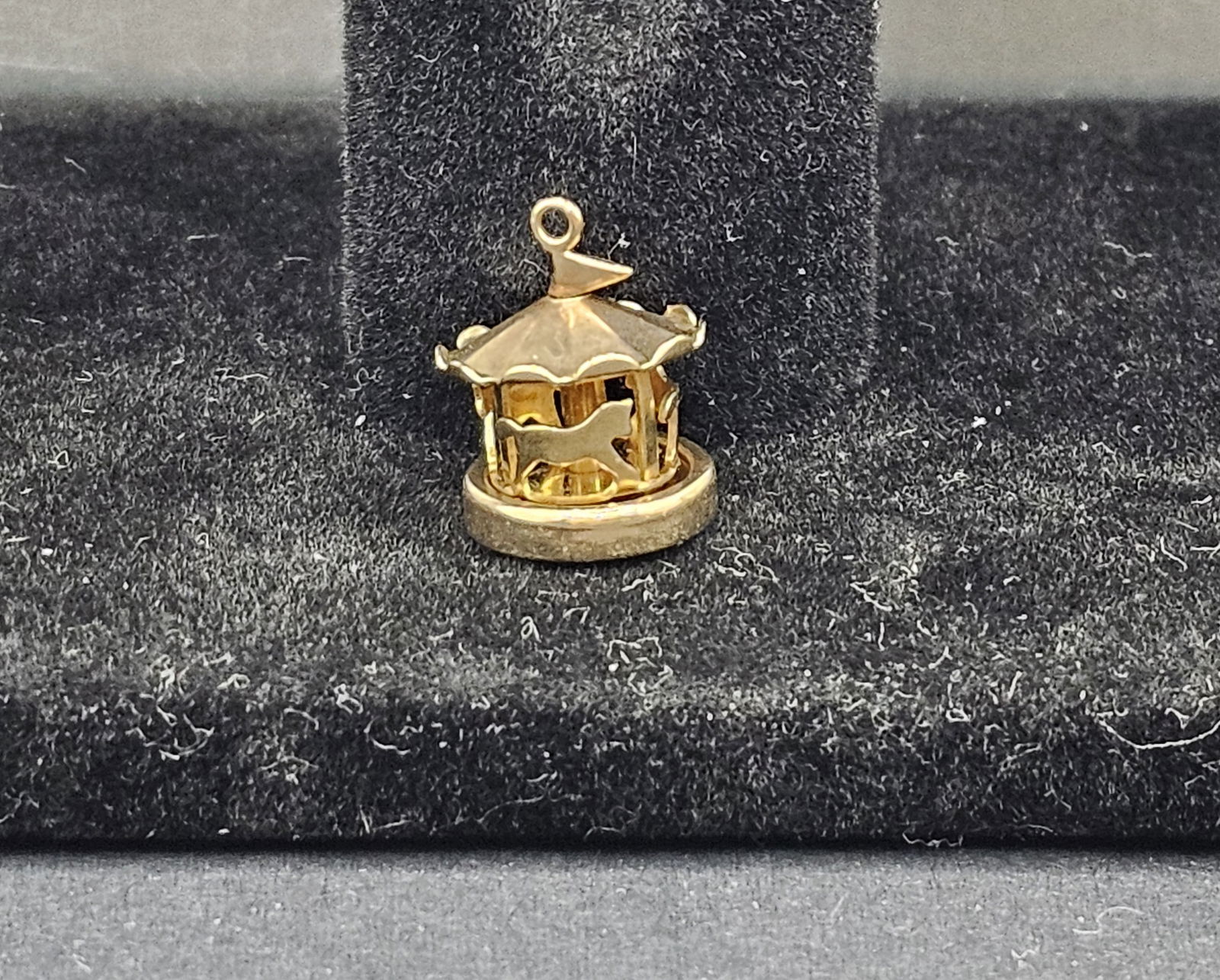 Antique 14k Carousel Charm that Spins: Antique 14k Carousel Charm that Spins