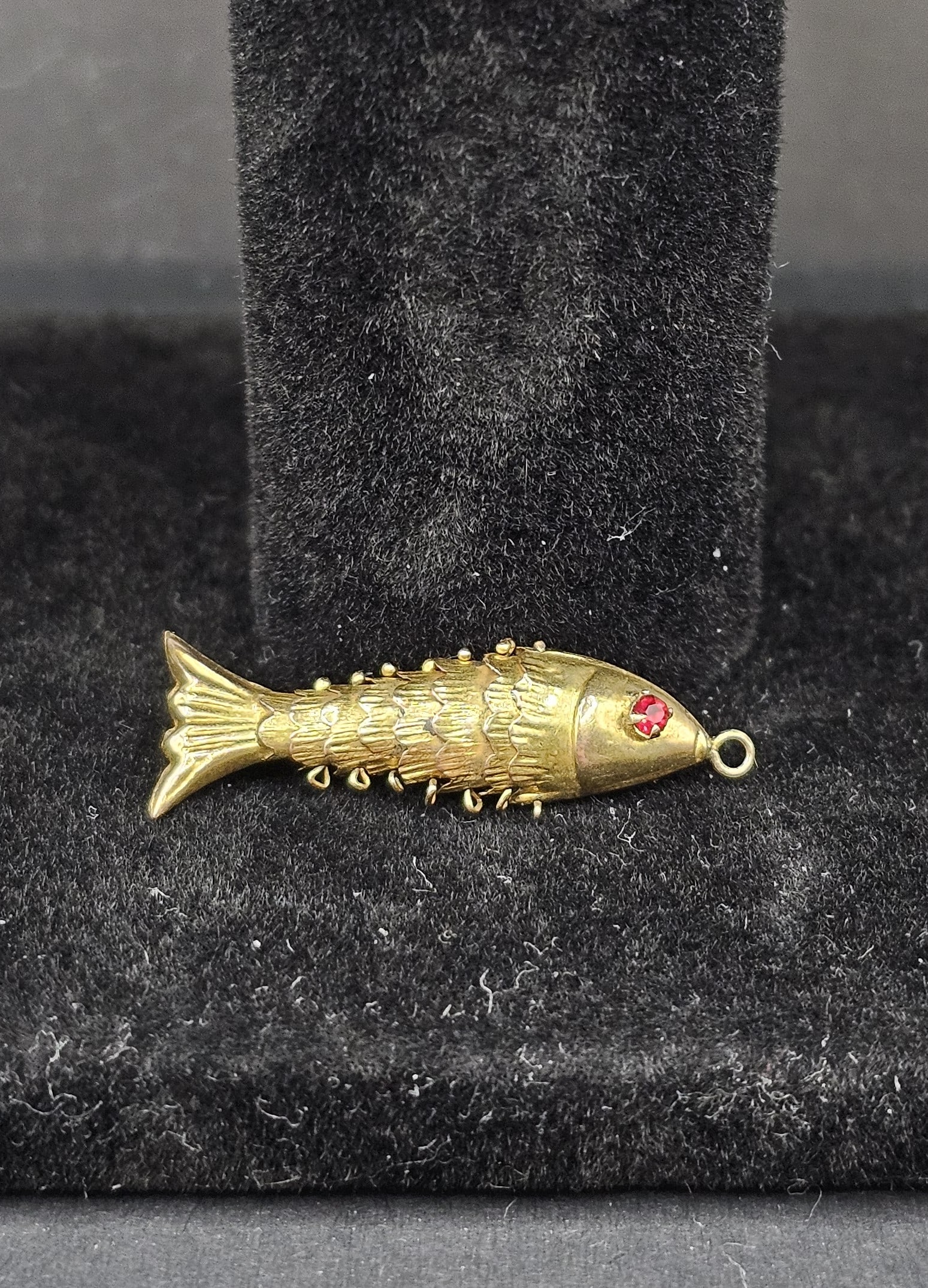 14k Scaled Fish Charm - 3
