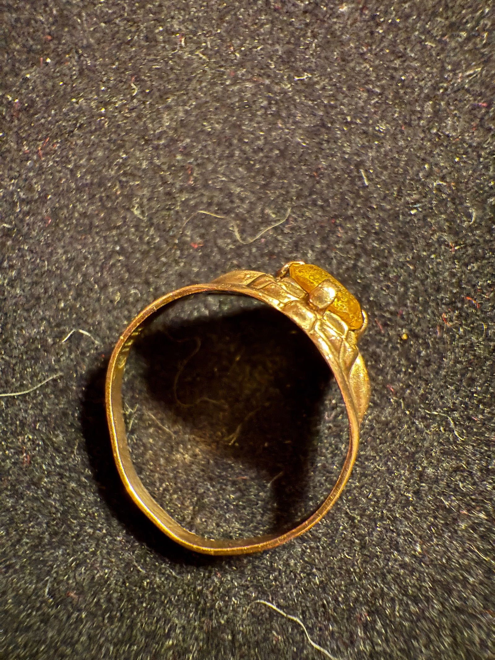 10K Ring, Size 4, with Yellow Stone: 10K Ring, Size 4, with Yellow Stone