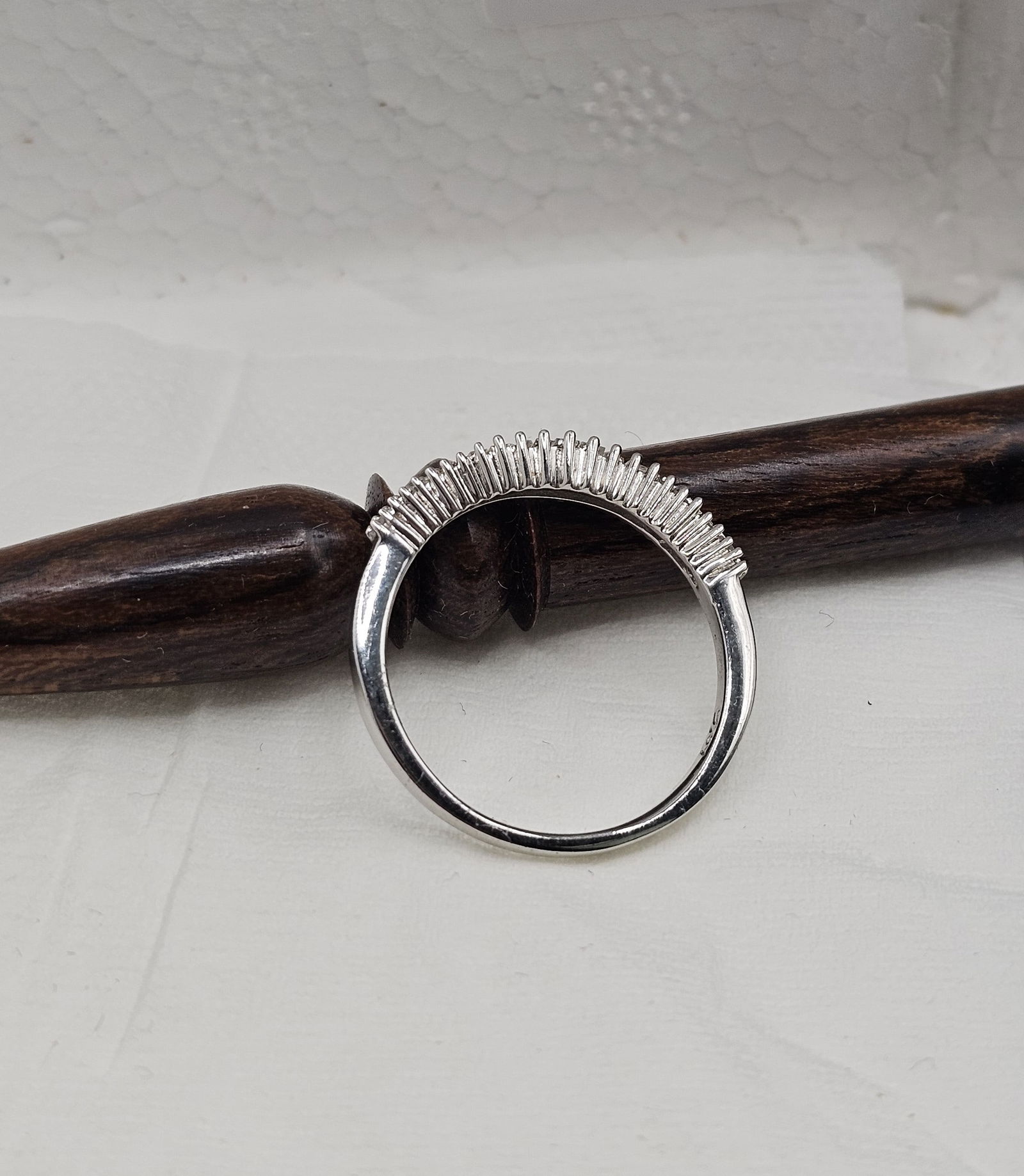 925 Silver Ring with Diamonds, Size 8 - 2