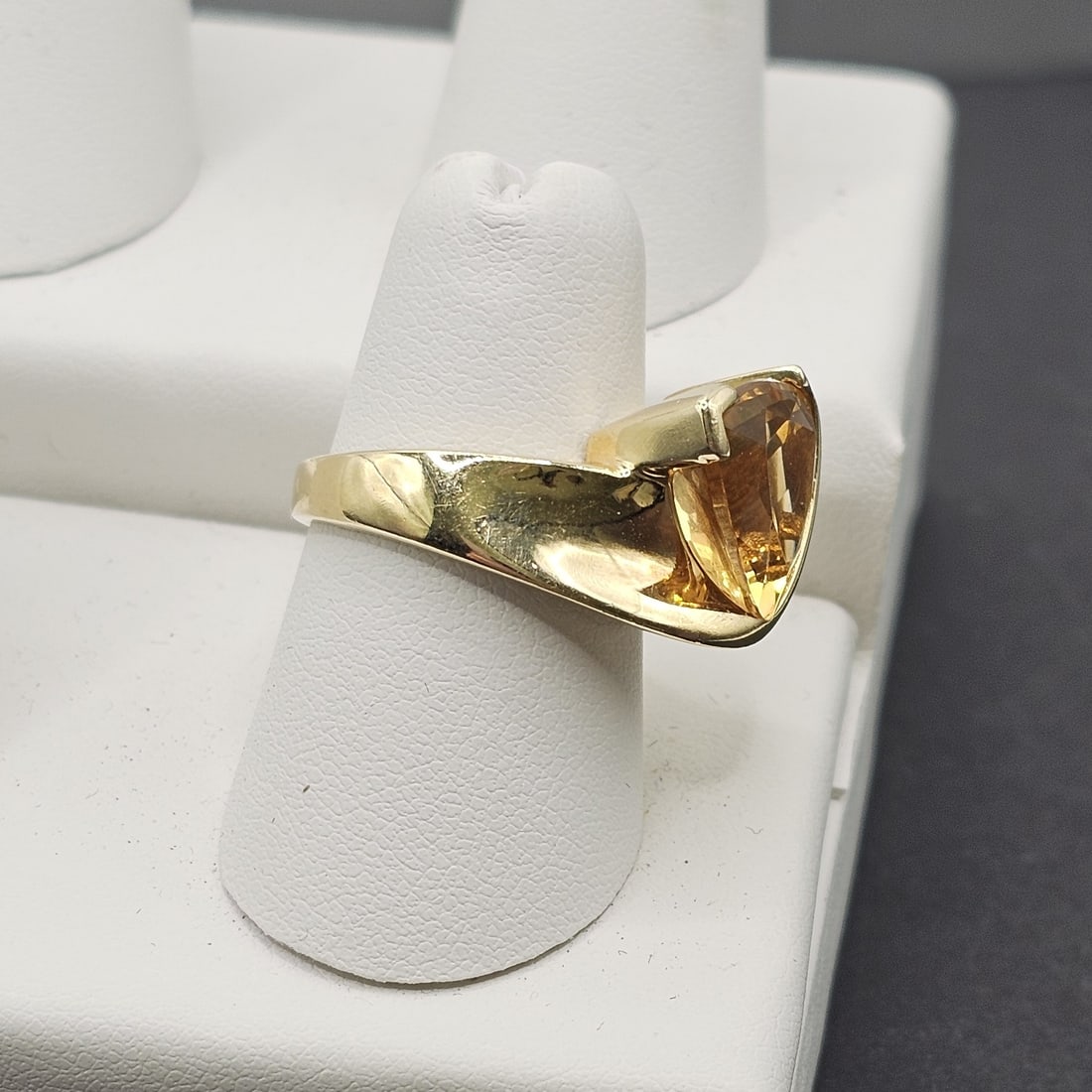 Stunning 14k Triangle Citrine Ring - 2