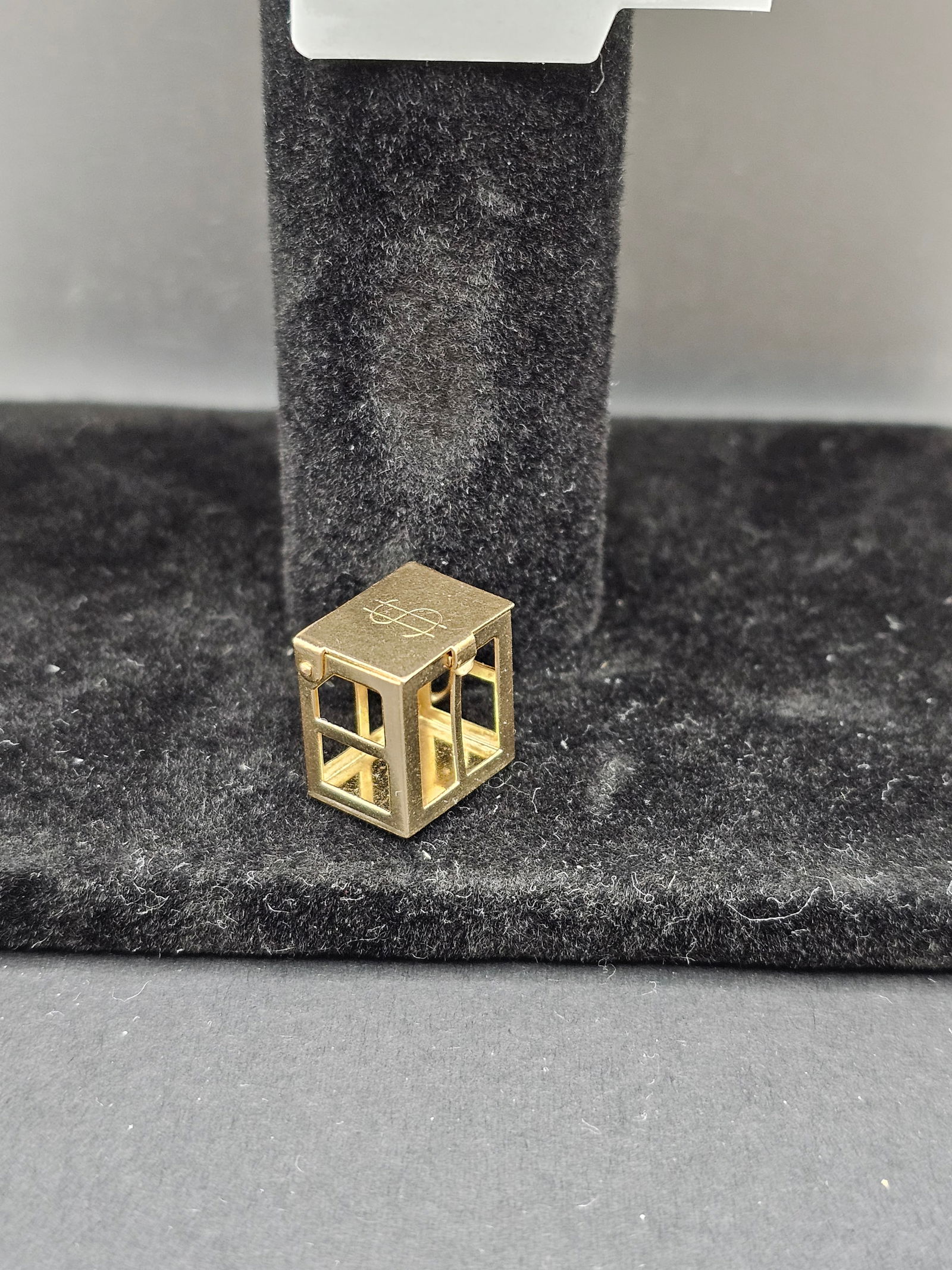 14k Antique Hinged $ Box Charm/Pendant: 14k Antique Hinged $ Box Charm/Pendant