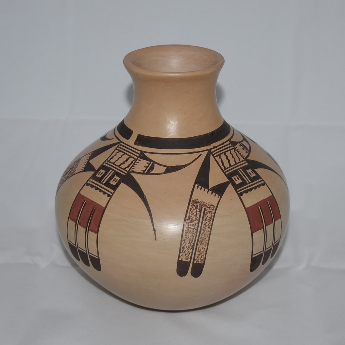 JAMES G. NAMPEYO (HOPI) POT (1 of 4)