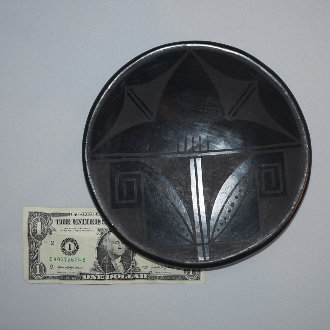 TONITA ROYBAL (SAN ILDEFONSO) BLACKWARE POTTERY PLATE/CHARGER (1 of 2)