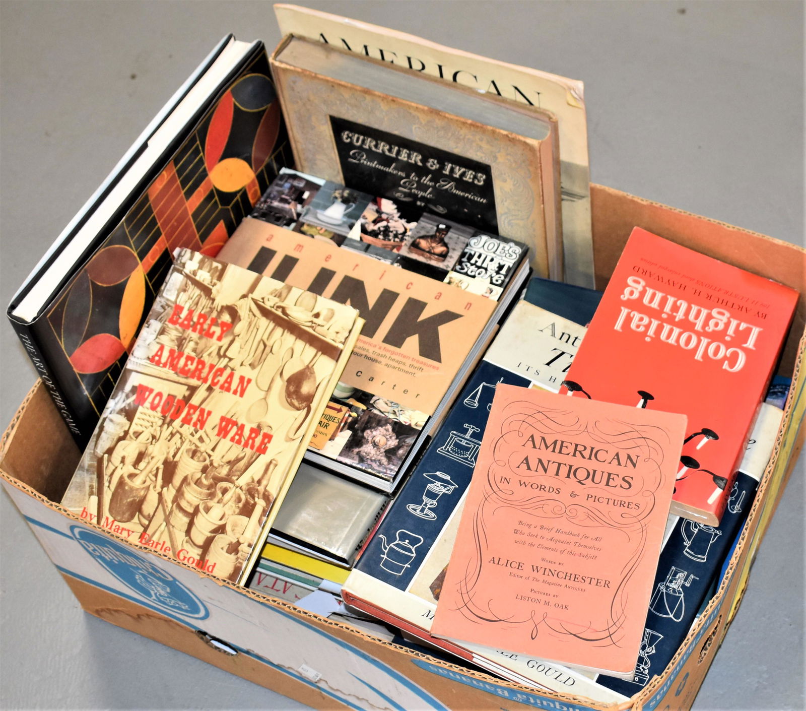 23 Volumes of Books on Antiques (1 of 1)