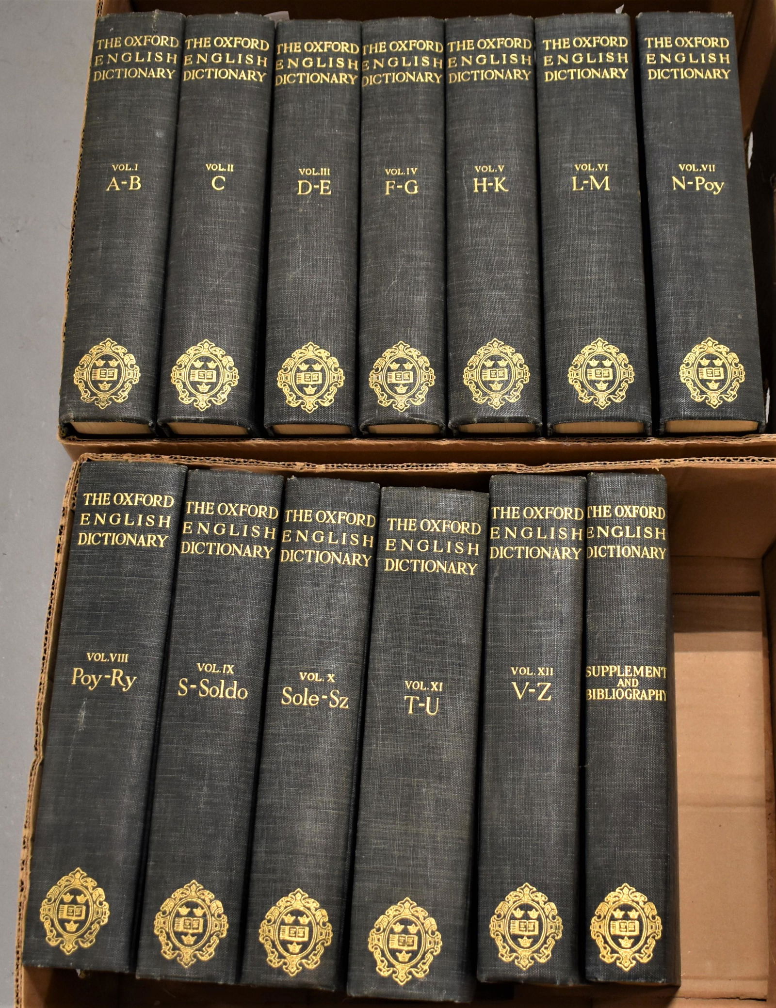 13 Vol. OED-The Oxford English Dictionary (1 of 1)