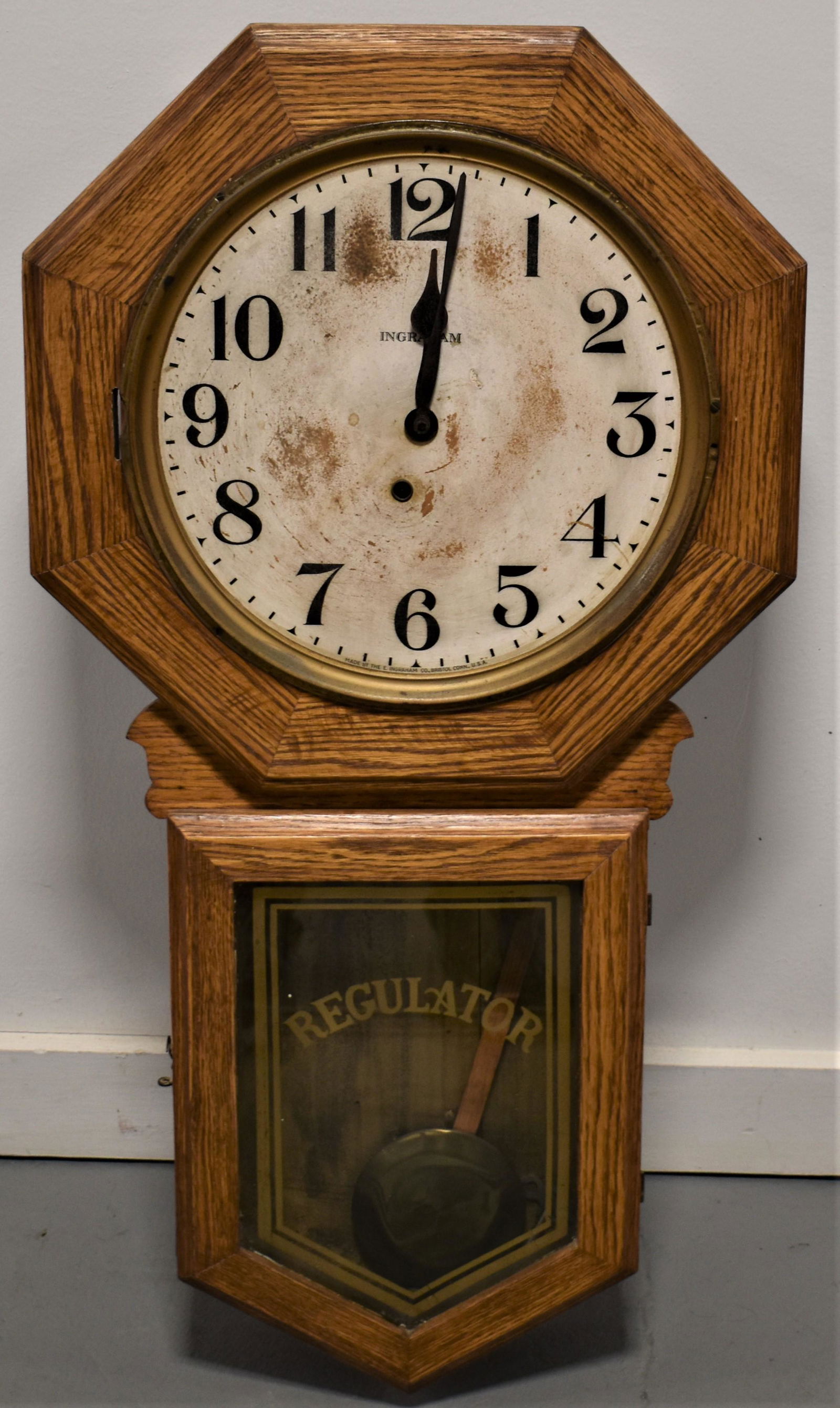 Ingraham Regulator Wall Clock: 32" OAK CARVED REGULATOR WALL CLOCK WITH REVERSE ON GLASS LOWER TABLET "REGULATOR" - NO BEZEL - WEAR AND LOSSES TO PAINT, IMPERFECTIONS