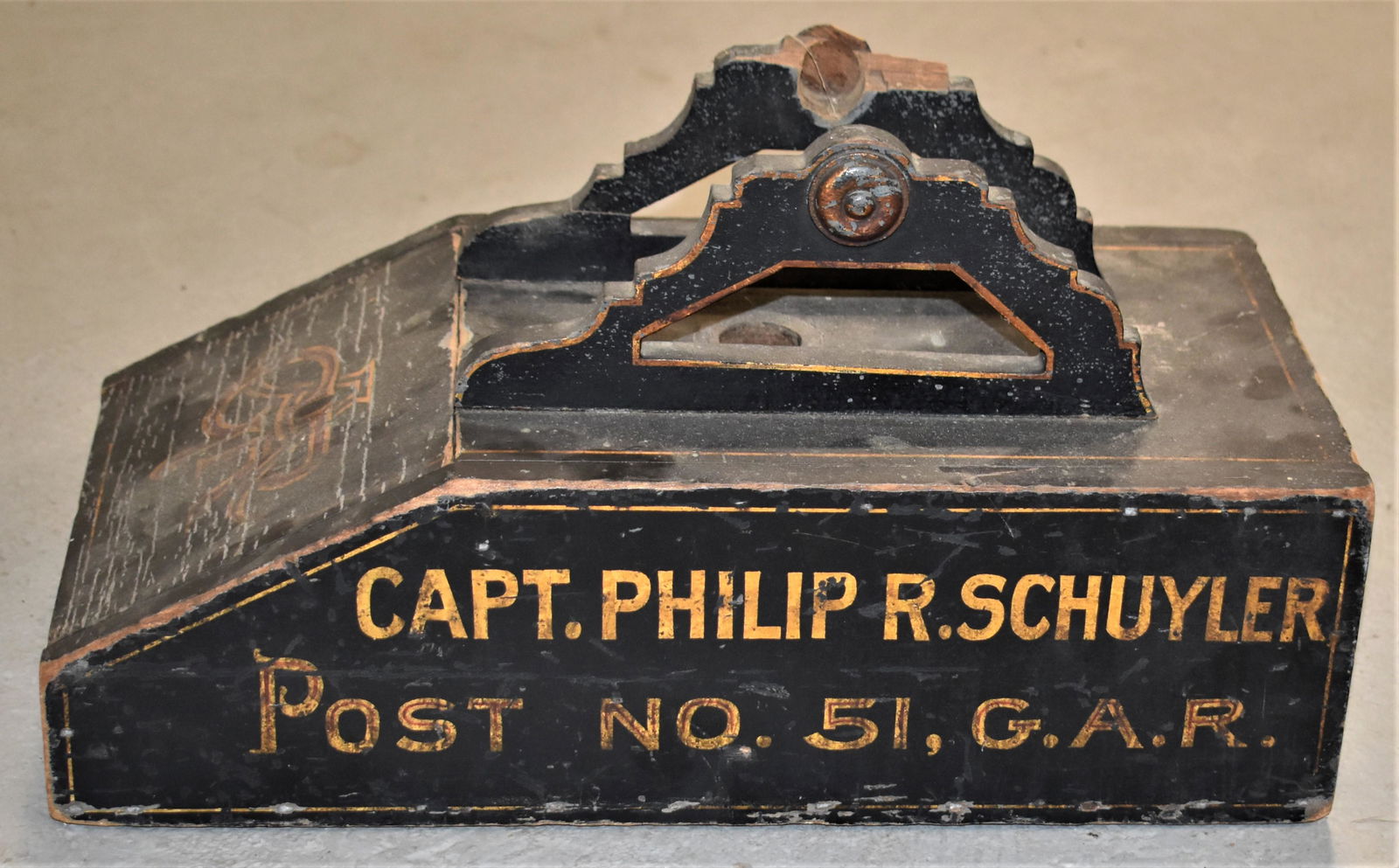 19th Century Post No. 51 G.A.R. Ballot Box: 19TH CENTURY EARLY G.A.R. PAINTED AND STENCILED BALLOT BOX - CAPTAIN PHILLIP R. SCHUYLER POST NO. 51 G.A.R. (PENNSYLVANIA - PHILA. AREA) 14 3/4"L X 7 1/2"W X 8"T - WEAR AND LOSSES TO PAINT - TOP HANDL
