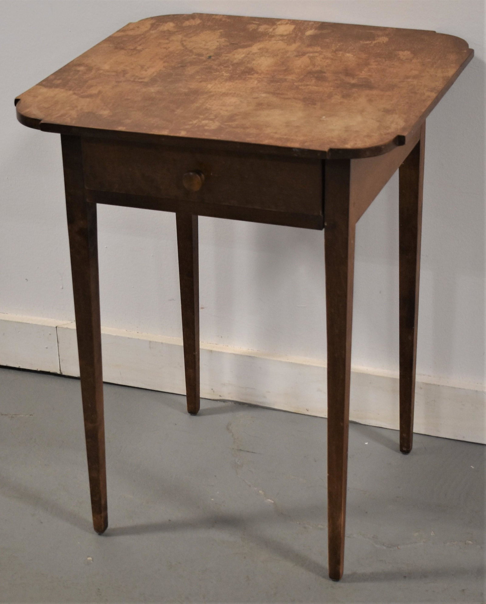 Hepplewhite Style 1 Drawer Stand: HEPPLEWHITE STYLE MAPLE 1 DRAWER STAND W/ CUT CORNERS ON TAPERED LEGS - 24"T - TOP 18 3/4"SQ - LOSSES TO FINISH, WEAR AND IMPERFECTIONS