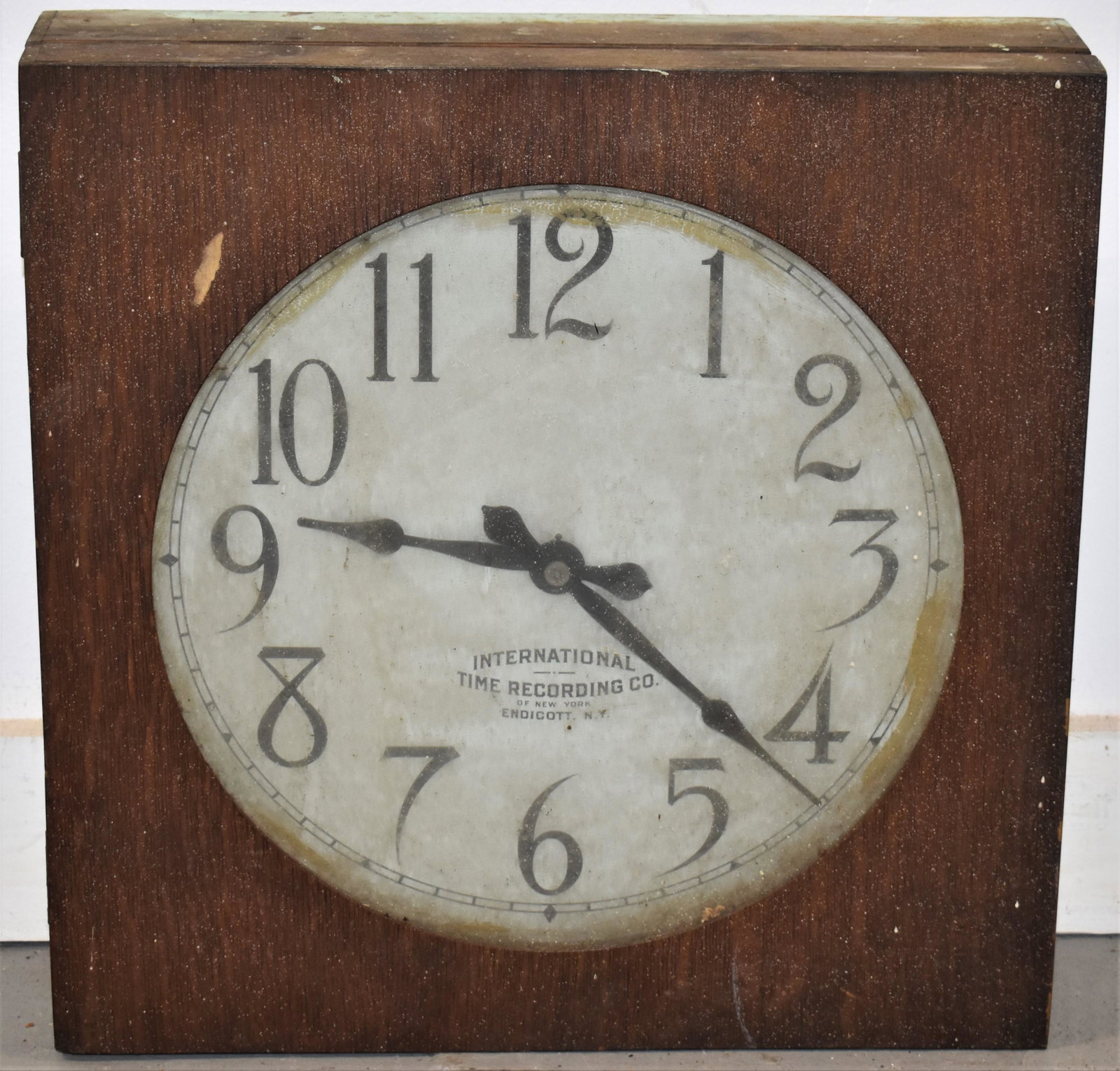 International Recording Co. Slave Clock: ANTIQUE OAK CASED INTERNATIONAL RECORDING CO SECONDARY SLAVE WALL CLOCK - 14 3/4" SQUARE - CASE W/ TRACES OF OLD PAINT, WEAR AND IMPERFECTIONS