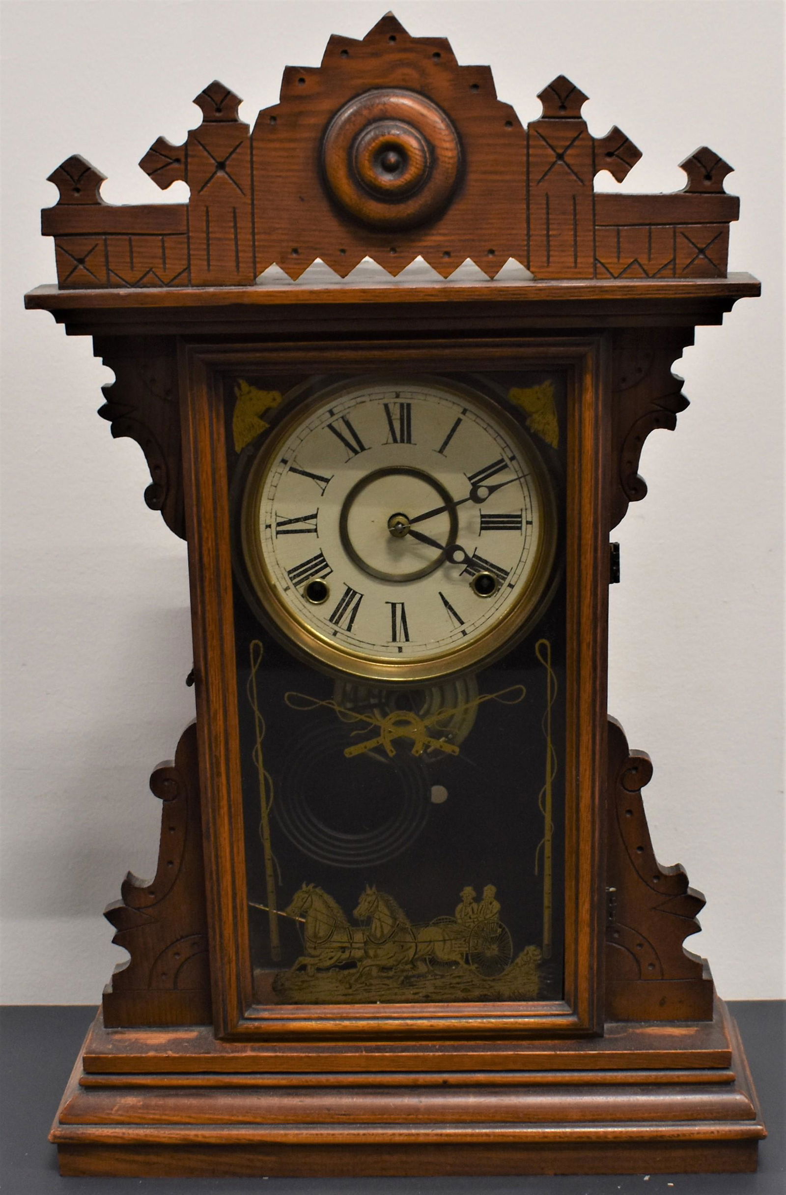 Victorian Gingerbread Mantle Clock (1 of 6)