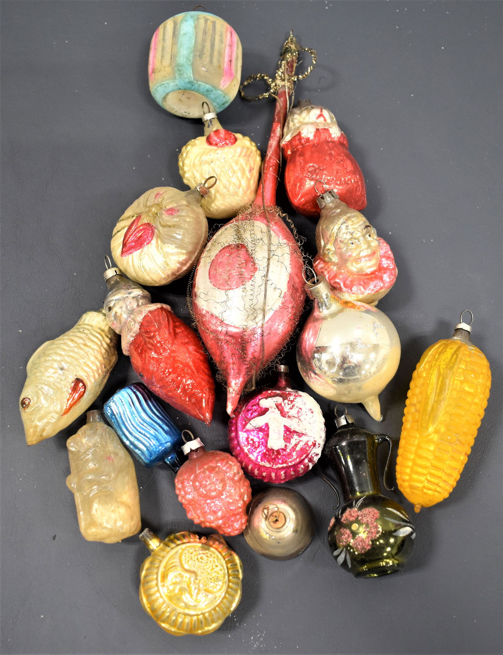 Vintage Glass Christmas Ornaments (1 of 3)