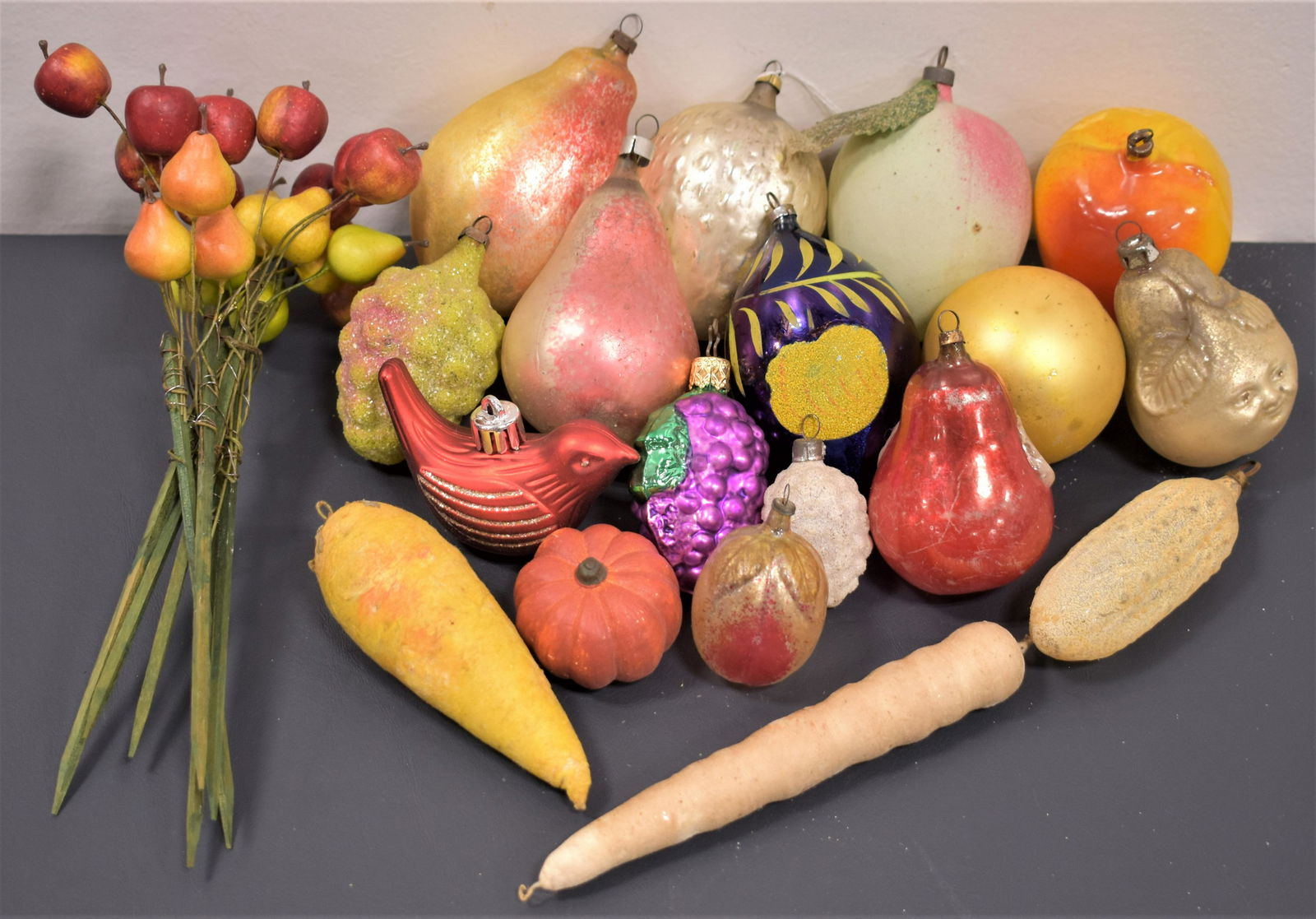 Vintage Glass Christmas Ornaments and Decorations (1 of 3)