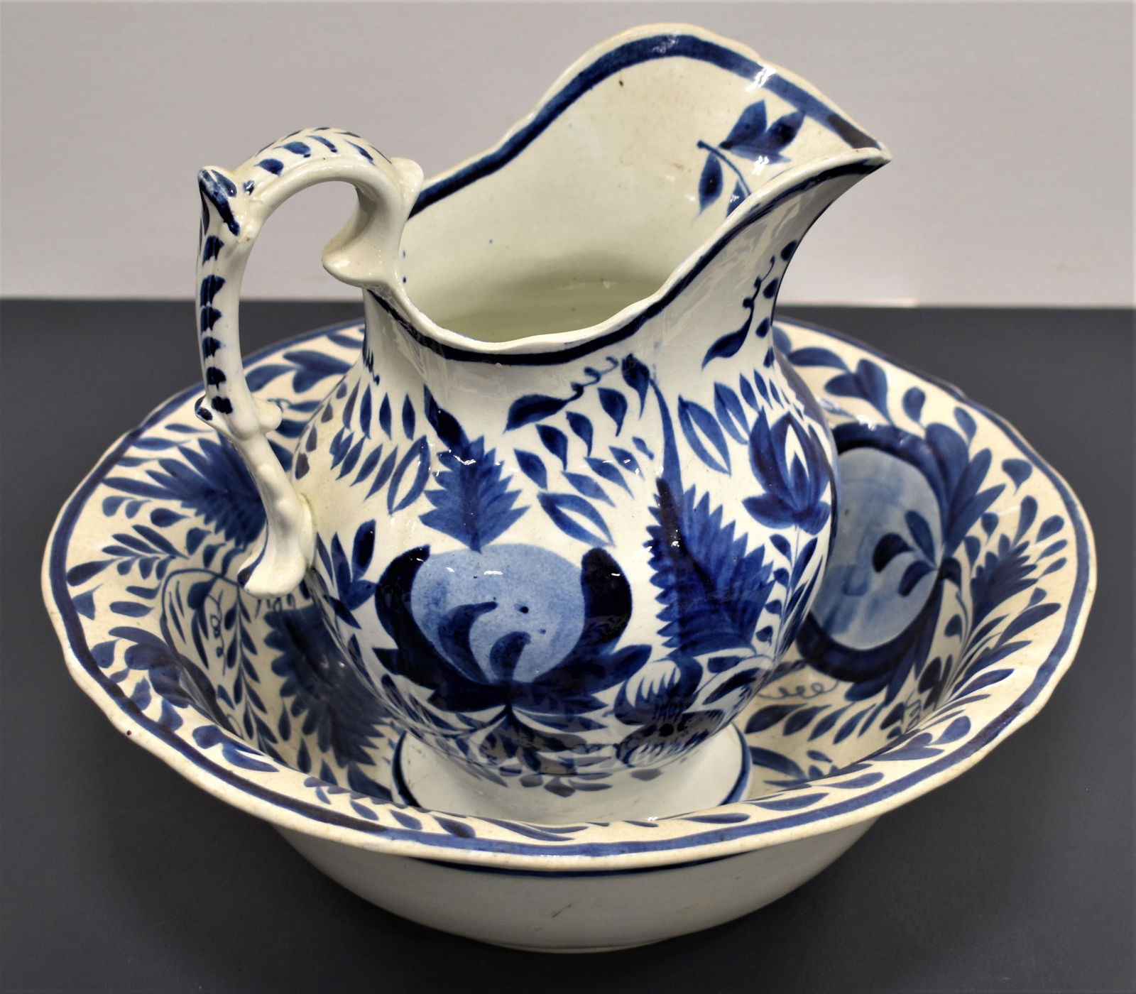 Blue and White Stick Spatter Bowl and Pitcher (1 of 7)