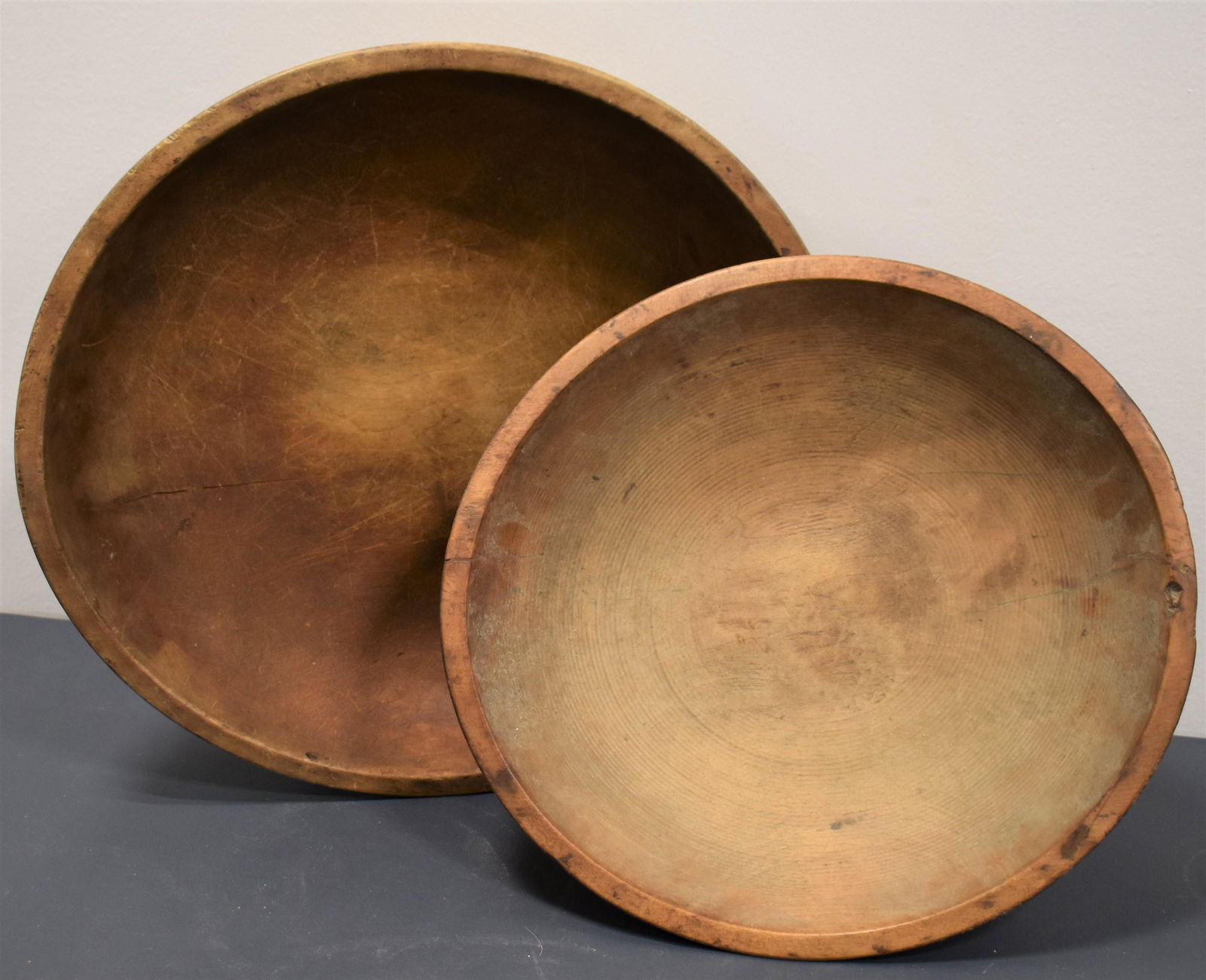 (2) Turned Round Wooden Chopping Bowls (1 of 2)
