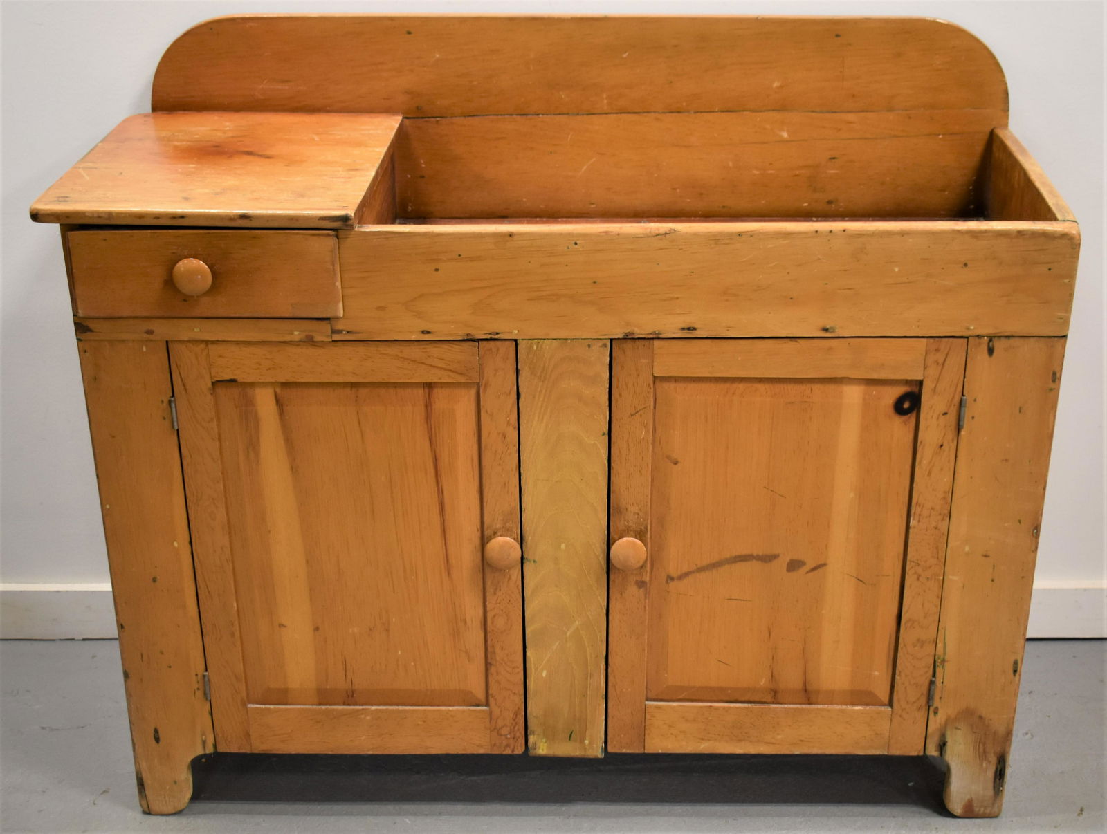 19th Century Pine Dry Sink (1 of 4)
