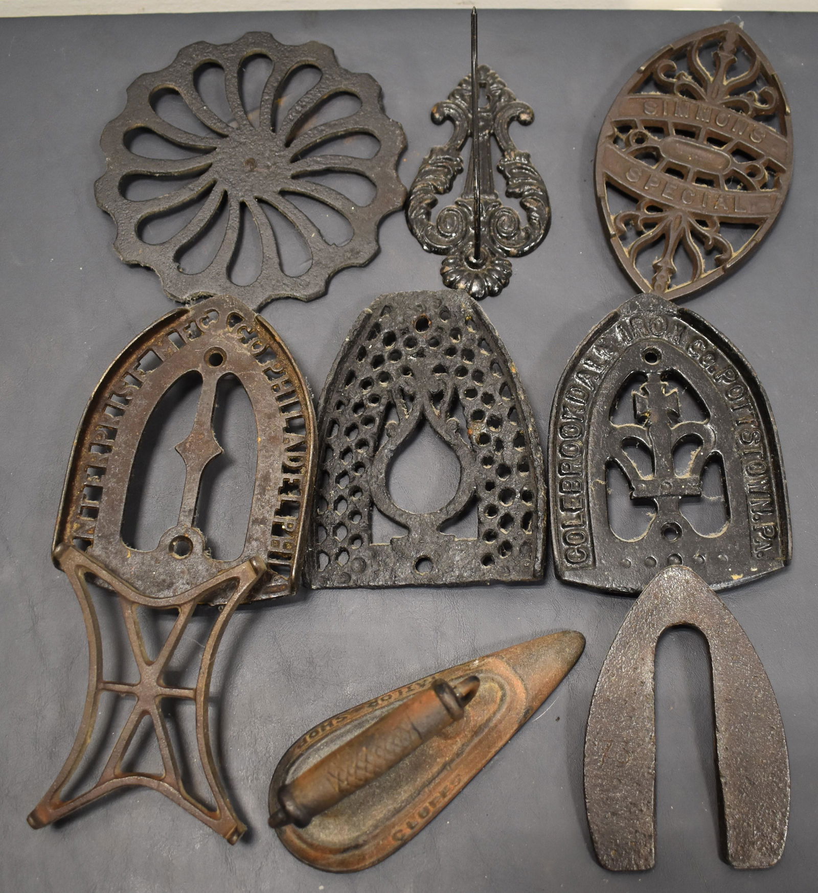 (9) Pc Lot of Miscellaneous Cast Iron (1 of 4)