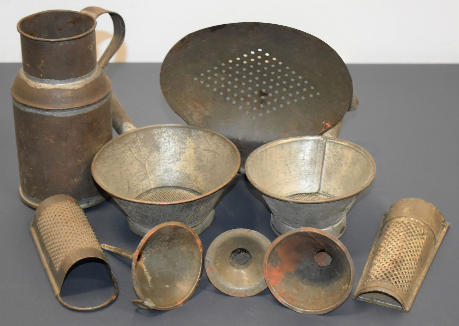 Kitchen Tinware (1 of 1)