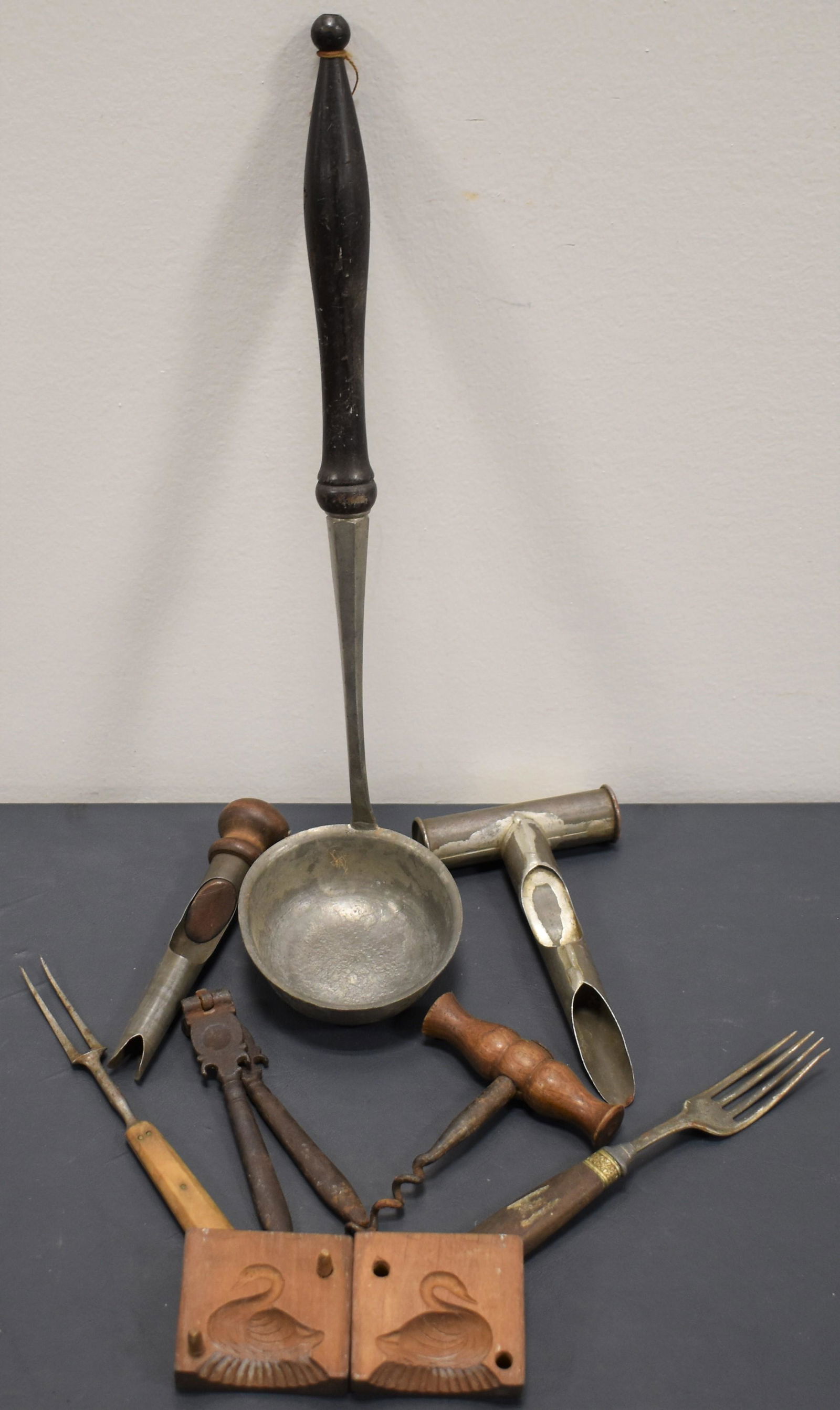 Vintage Lot Kitchenware (1 of 1)