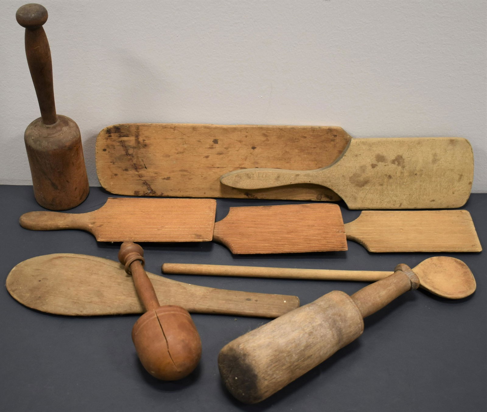 Lot Vintage Wooden Kitchen Utensils (1 of 1)