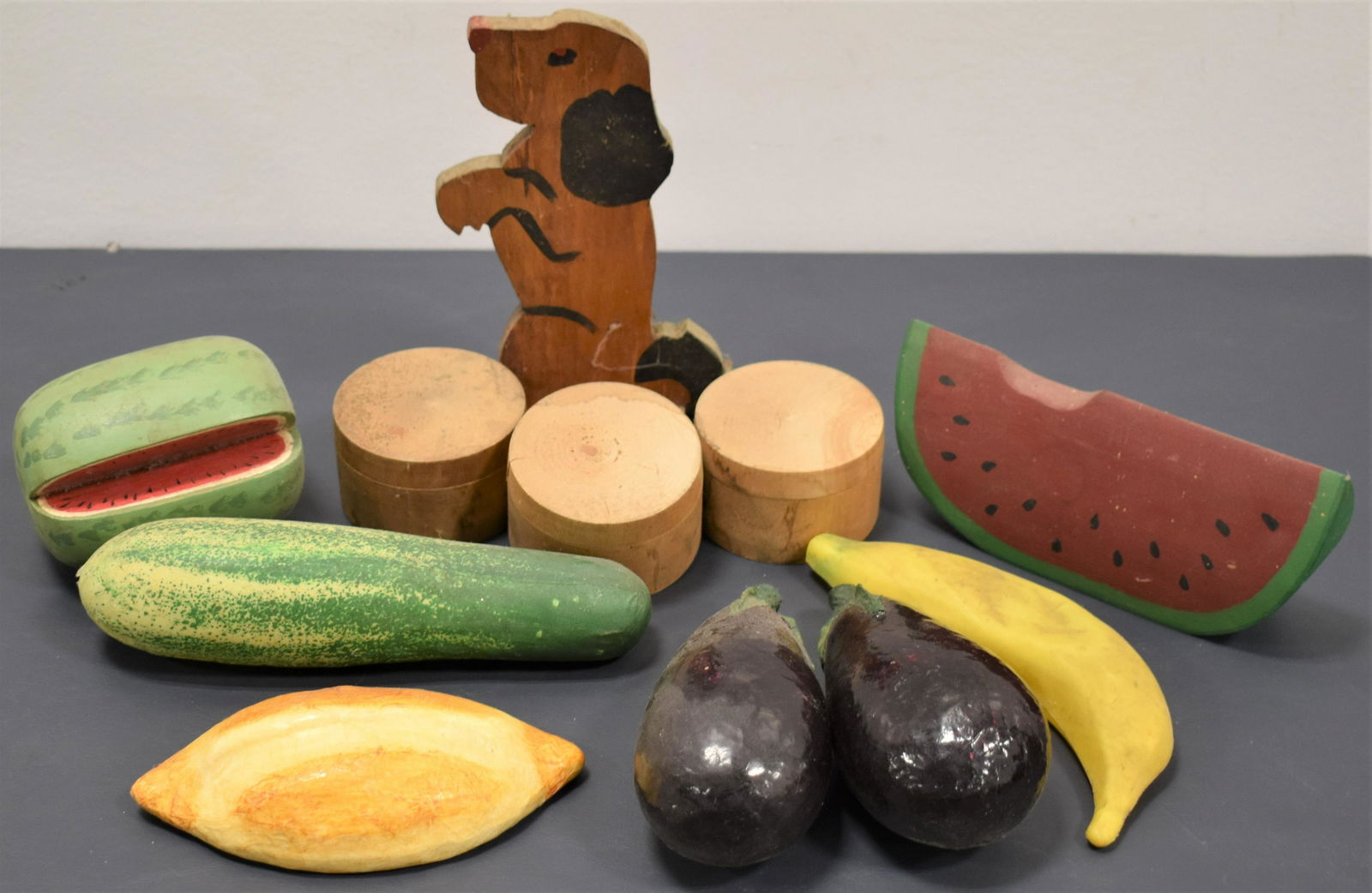 Lot Vintage Wooden Ware (1 of 1)