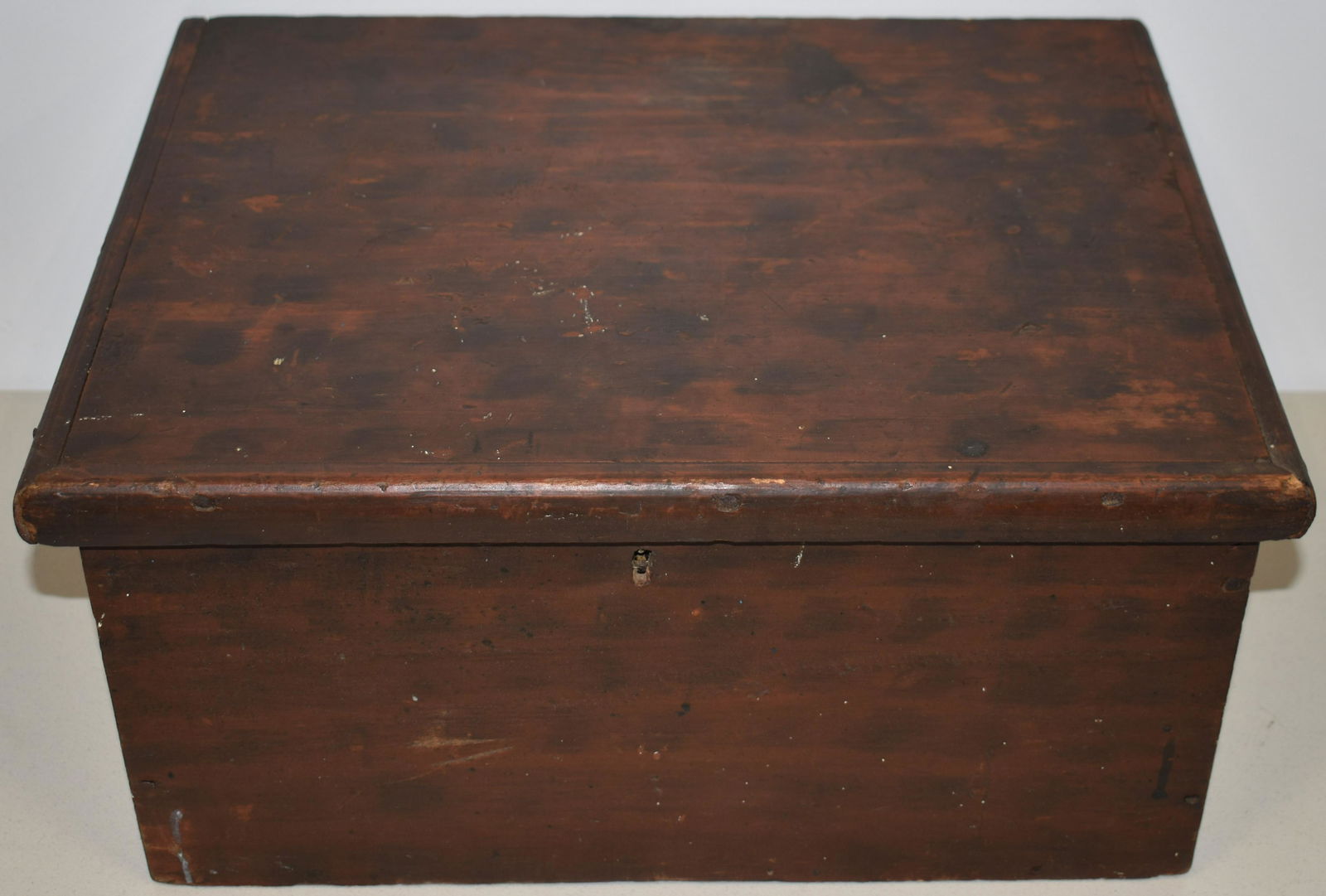 N.E PAINTED PINE FLAT TOP - BOX (1 of 4)