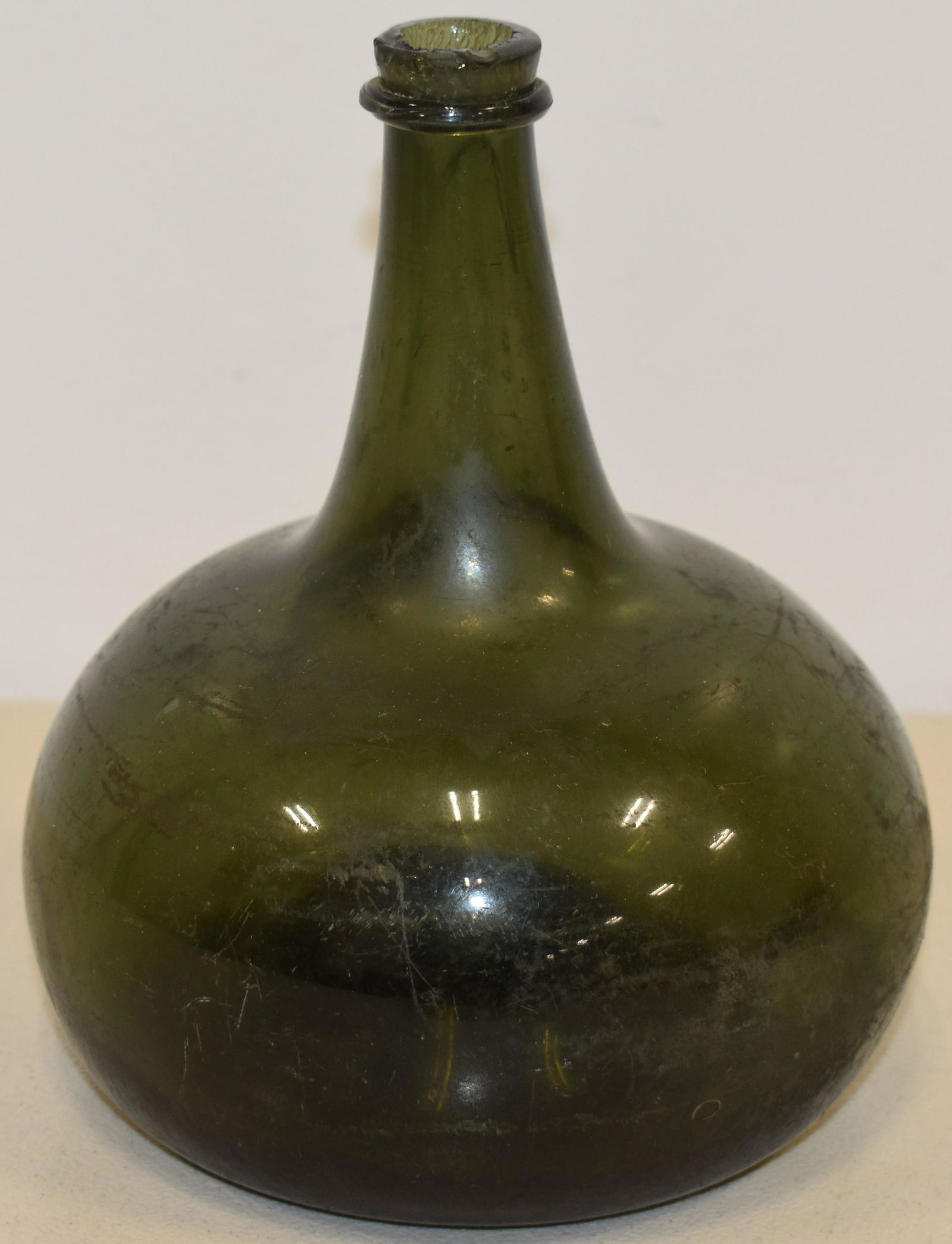18th CENT BLOWN DUTCH ONION BOTTLE (1 of 2)