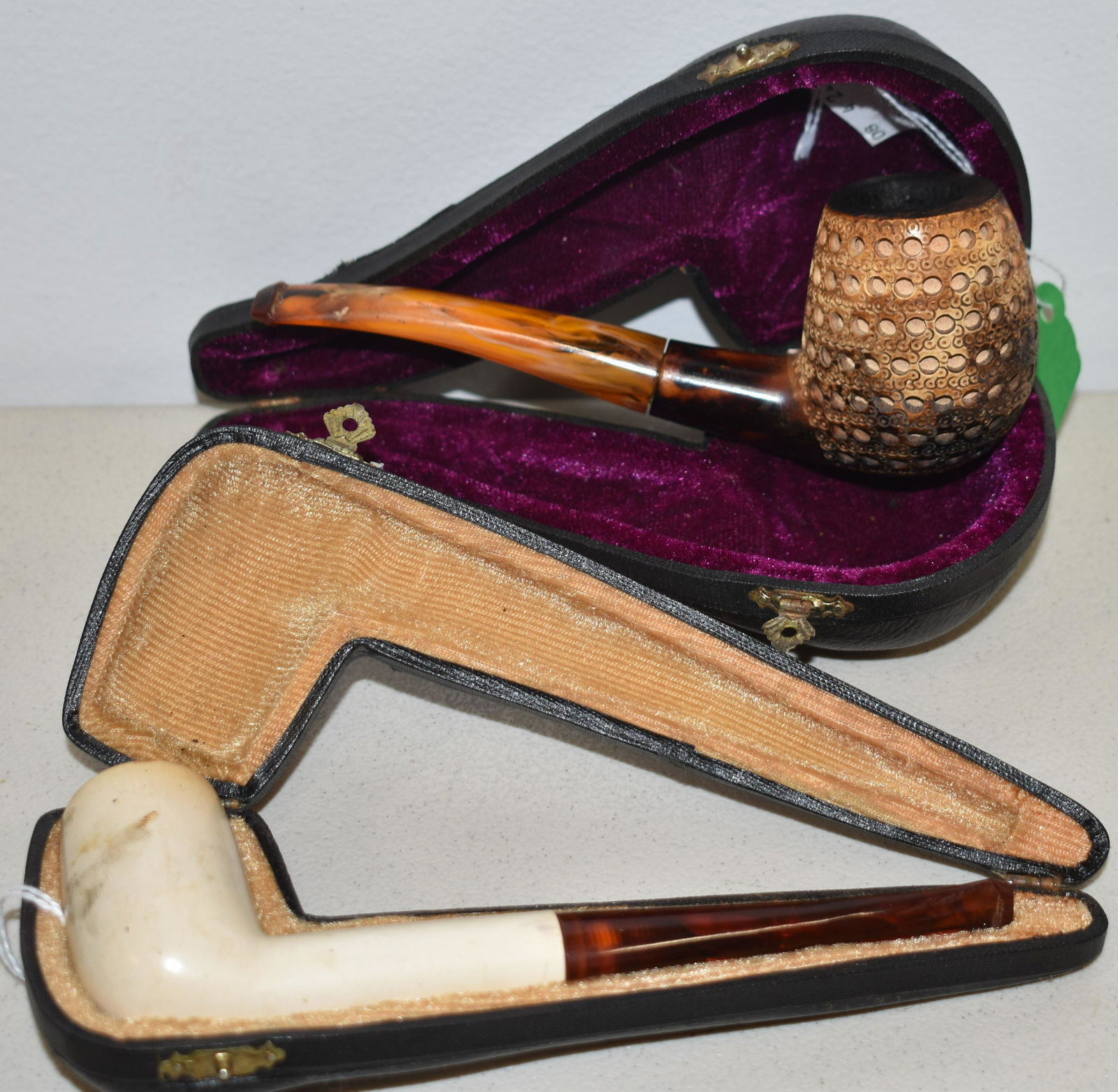 (2) HAND CARVED MEERSCHAUM PIPES (1 of 1)
