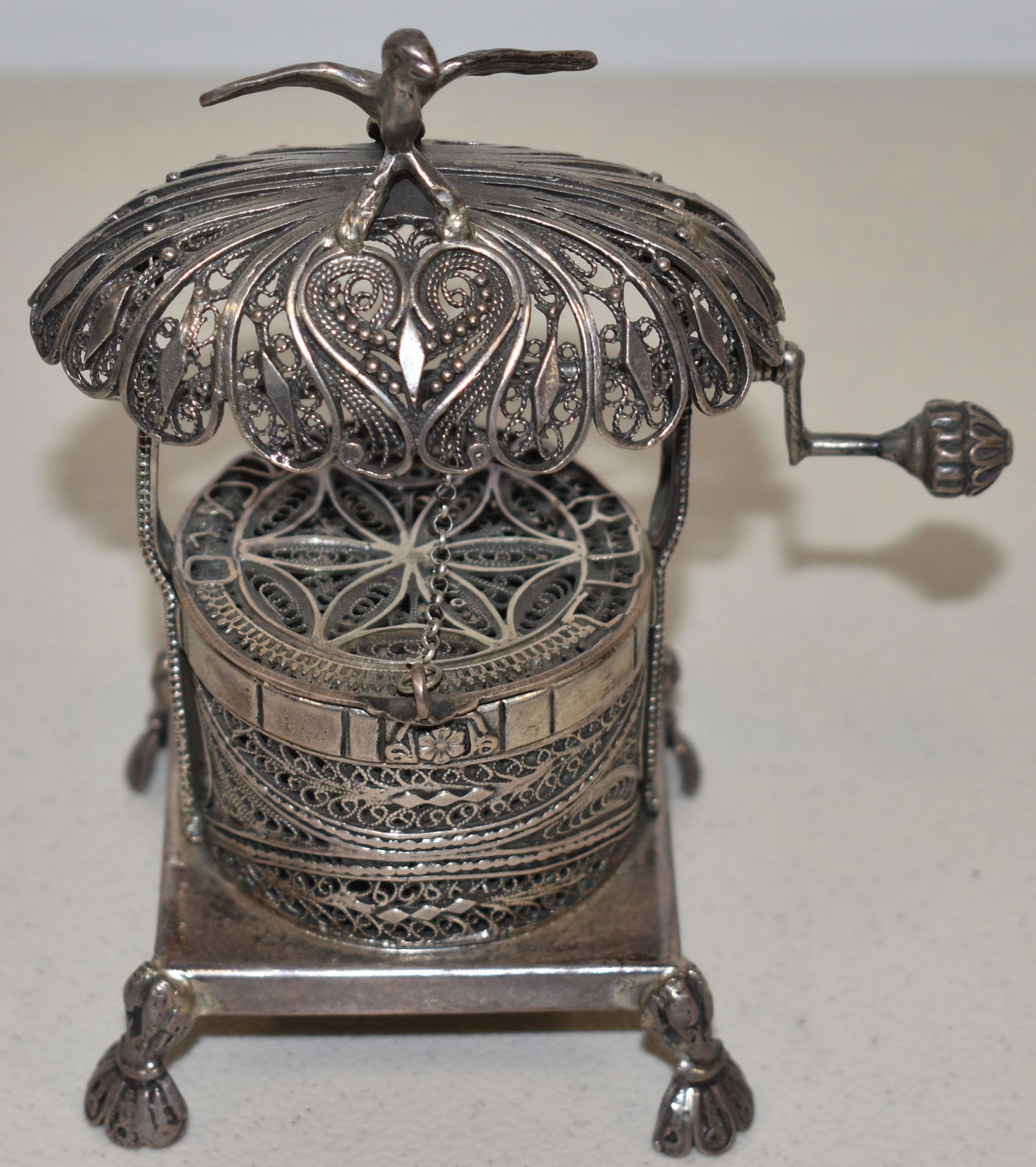 FANCY FILIGREE SILVER MECHANICAL SPICE BOX (1 of 3)