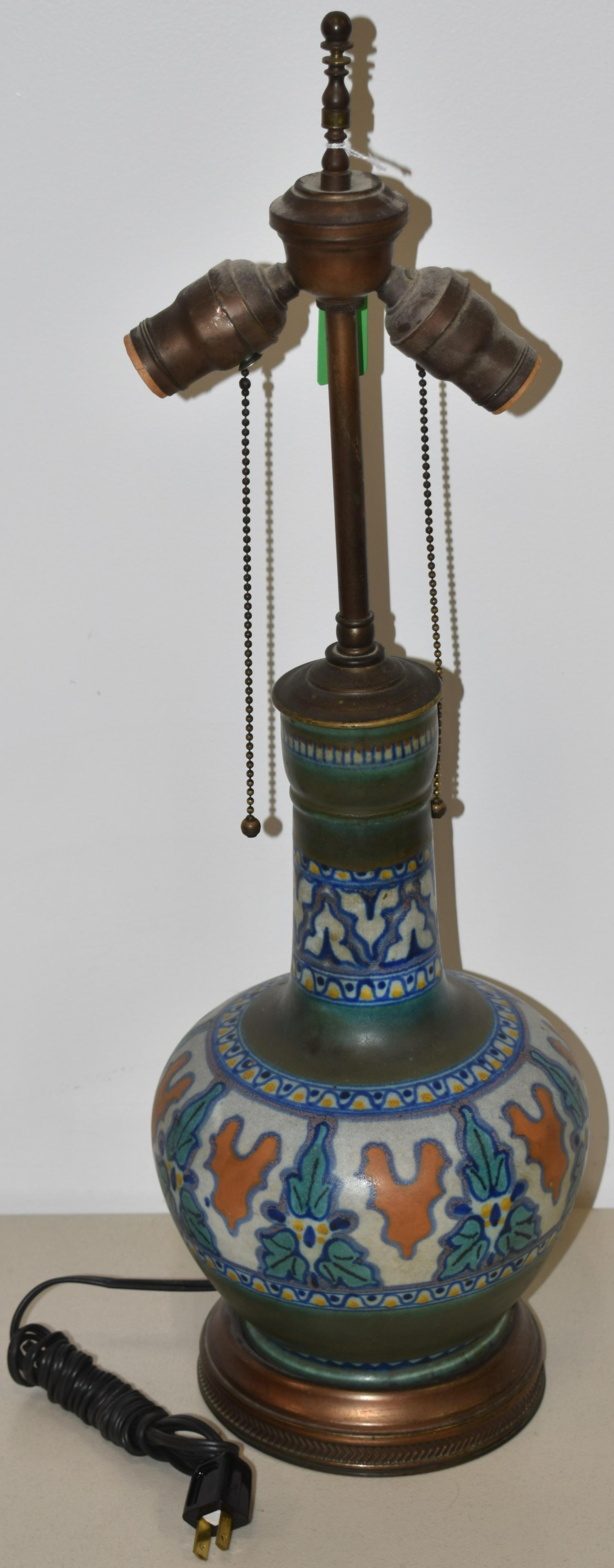 GOUDA POTTERY TABLE LAMP (1 of 1)