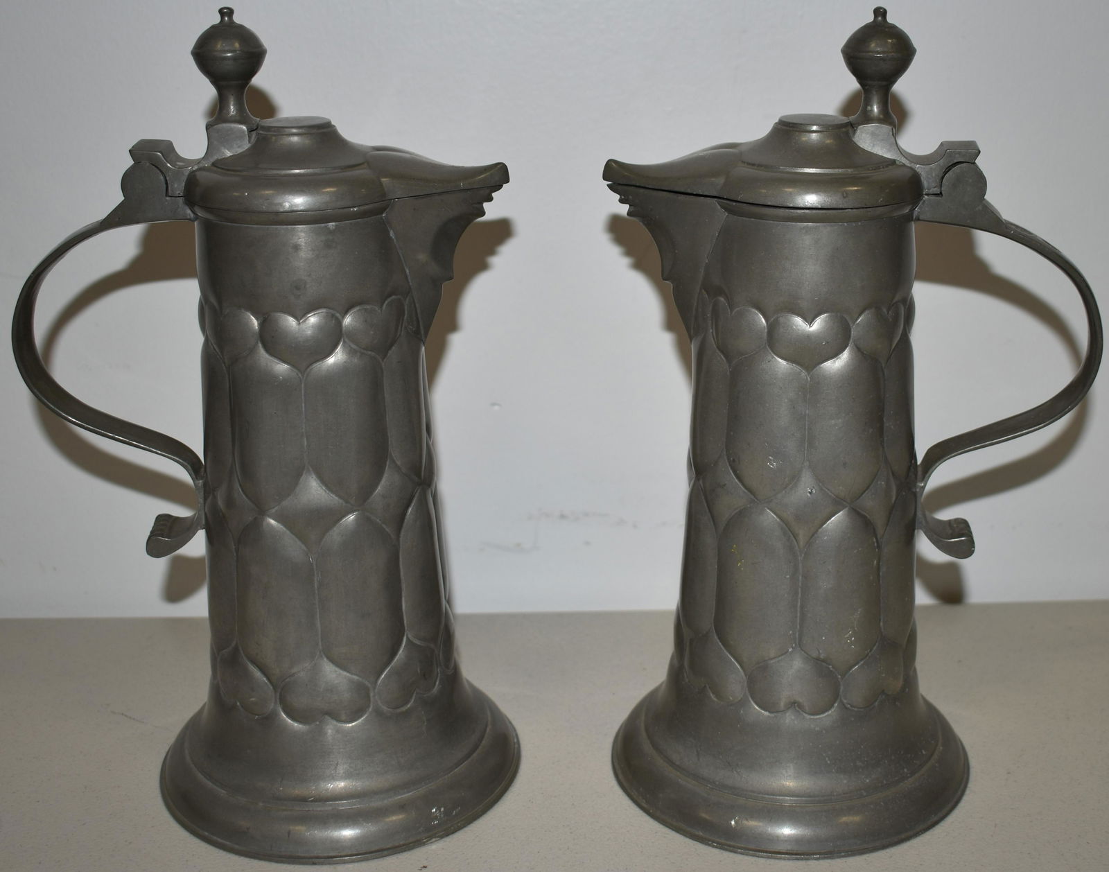 PR. 10 1/4" ART NOUVEAU PEWTER TANKARDS (1 of 2)
