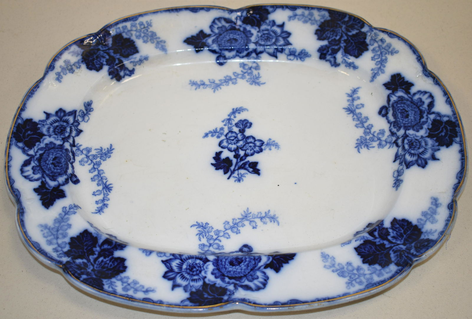 18" VICTORIAN FLOW BLUE PLATTER (1 of 2)