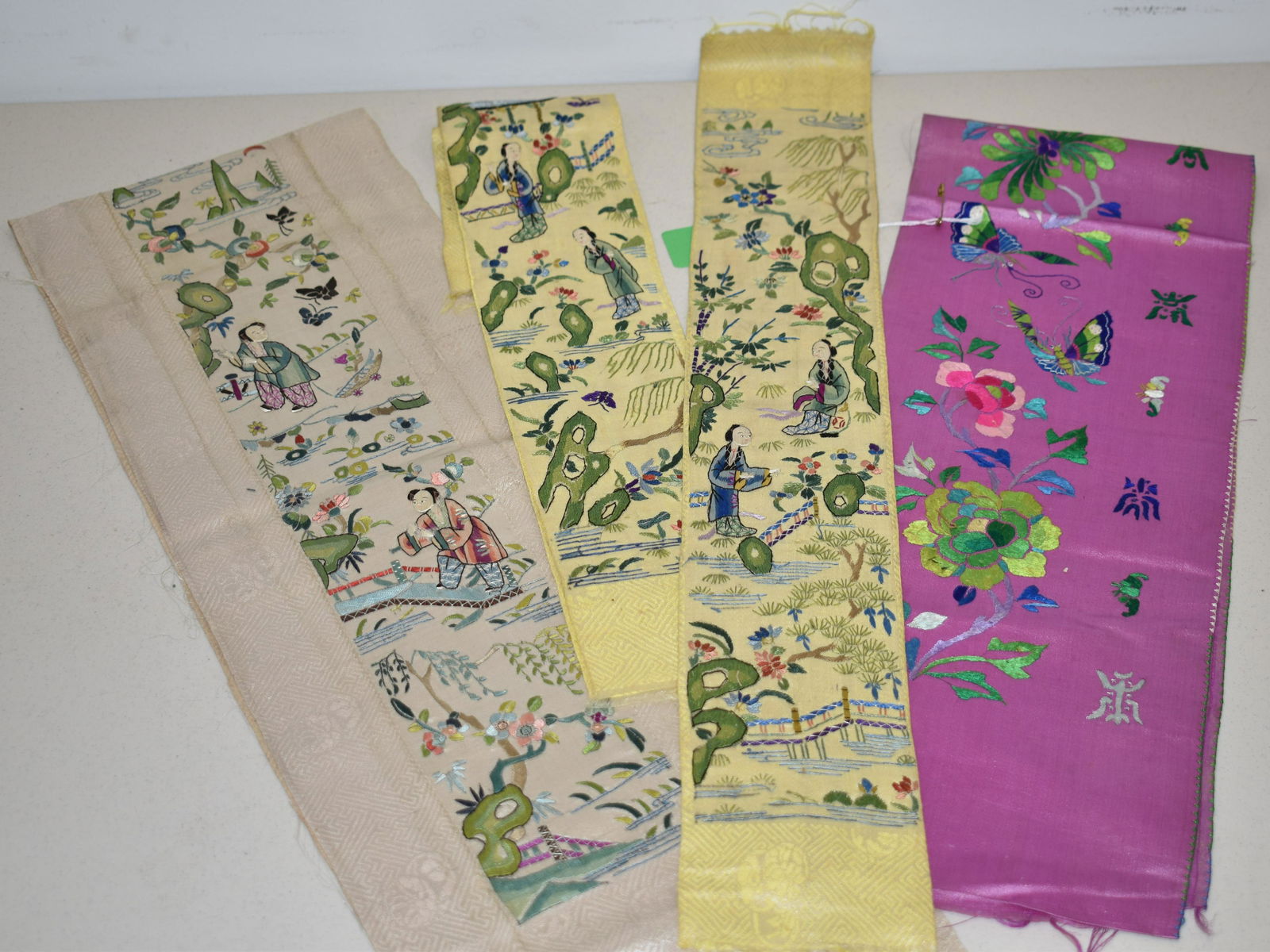 3 PC CHINESE EMBRIODERED SILK (1 of 1)
