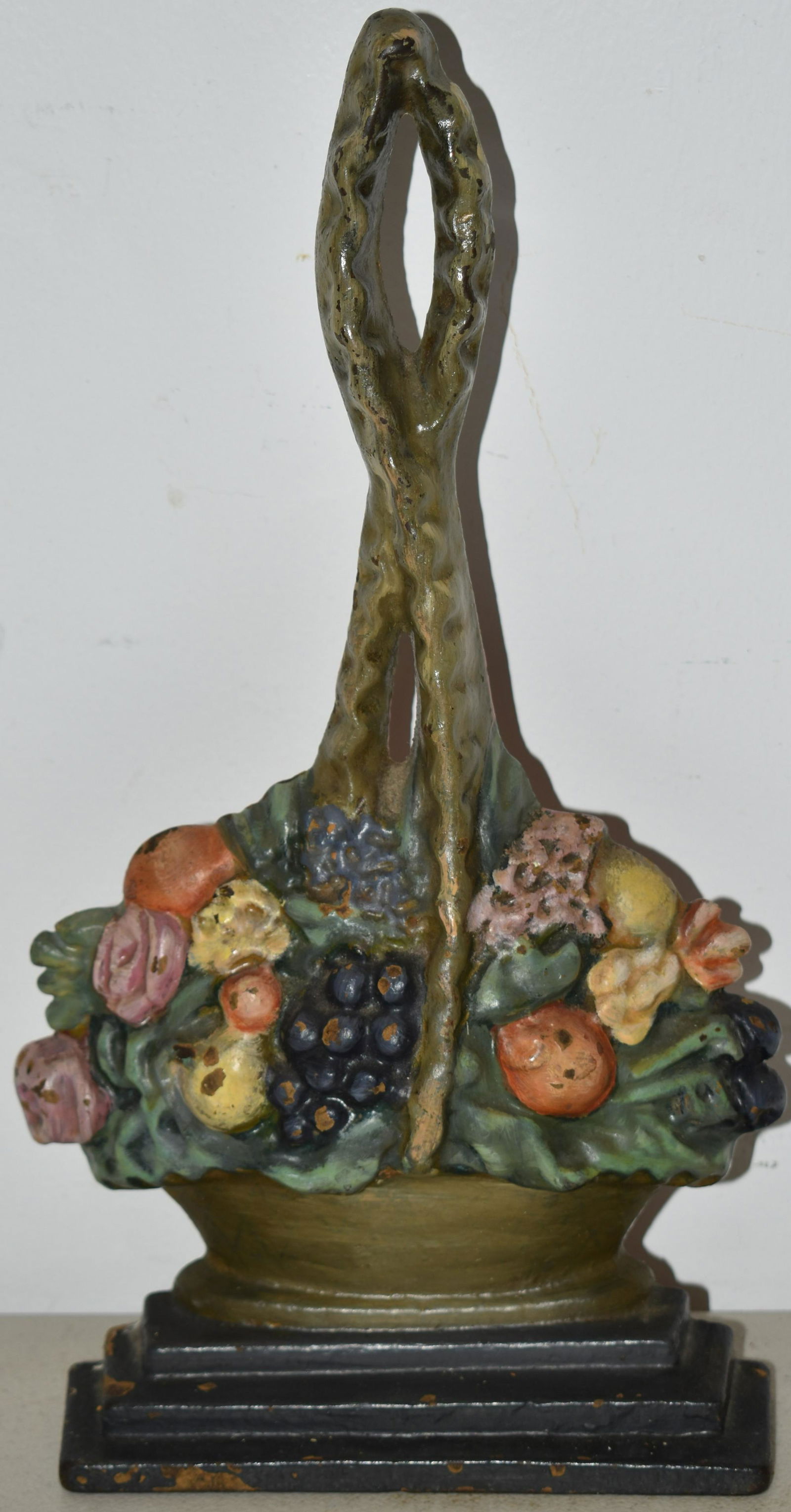 PAINTED CAST IRON FRUIT BASKET DOORSTOP (1 of 2)