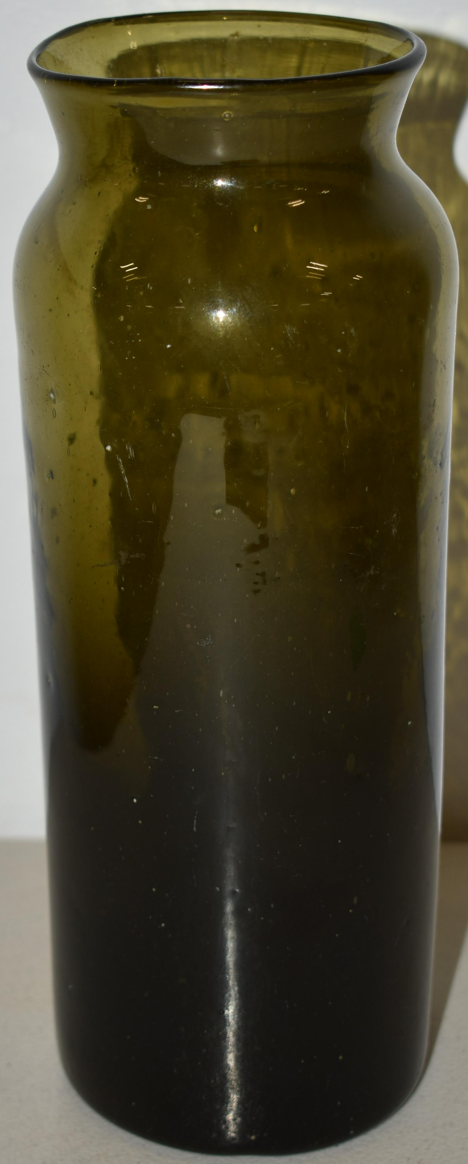 EARLY CYLINDRICAL OLIVE GREEN STORAGE JAR (1 of 2)