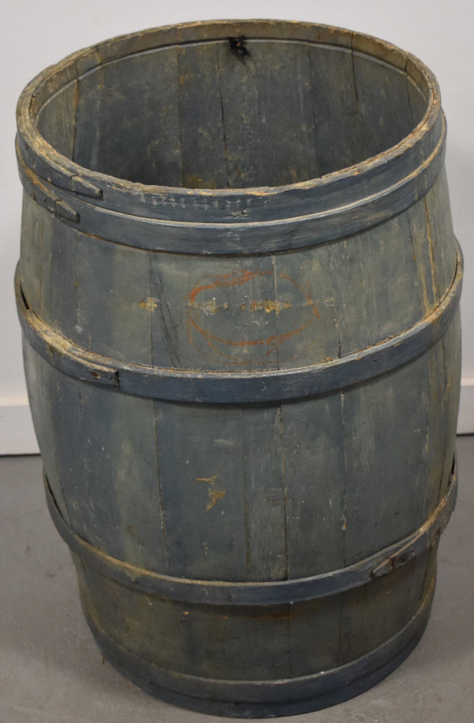 VINTAGE PAINTED FINGER BANDED WOODEN BARREL: LATE 19TH EARLY 20TH CENT WOODEN FINGER BANDED BARREL IN OLD GREEN PAINT - 28 1/2" T X 18 1/2" DIA - WEAR & IMPERFECTIONS