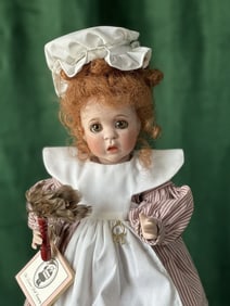 Wendy Lawton “Little Orphant Annie" 13?? Porcelain Doll Box/Tag/COA LE 219/500