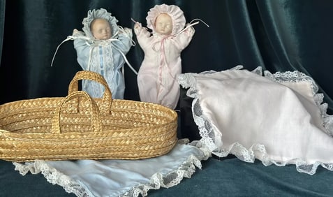 Artist Hand Painted Lot Of 2 Vintage Porcelain Babies Dolls With Bassinet